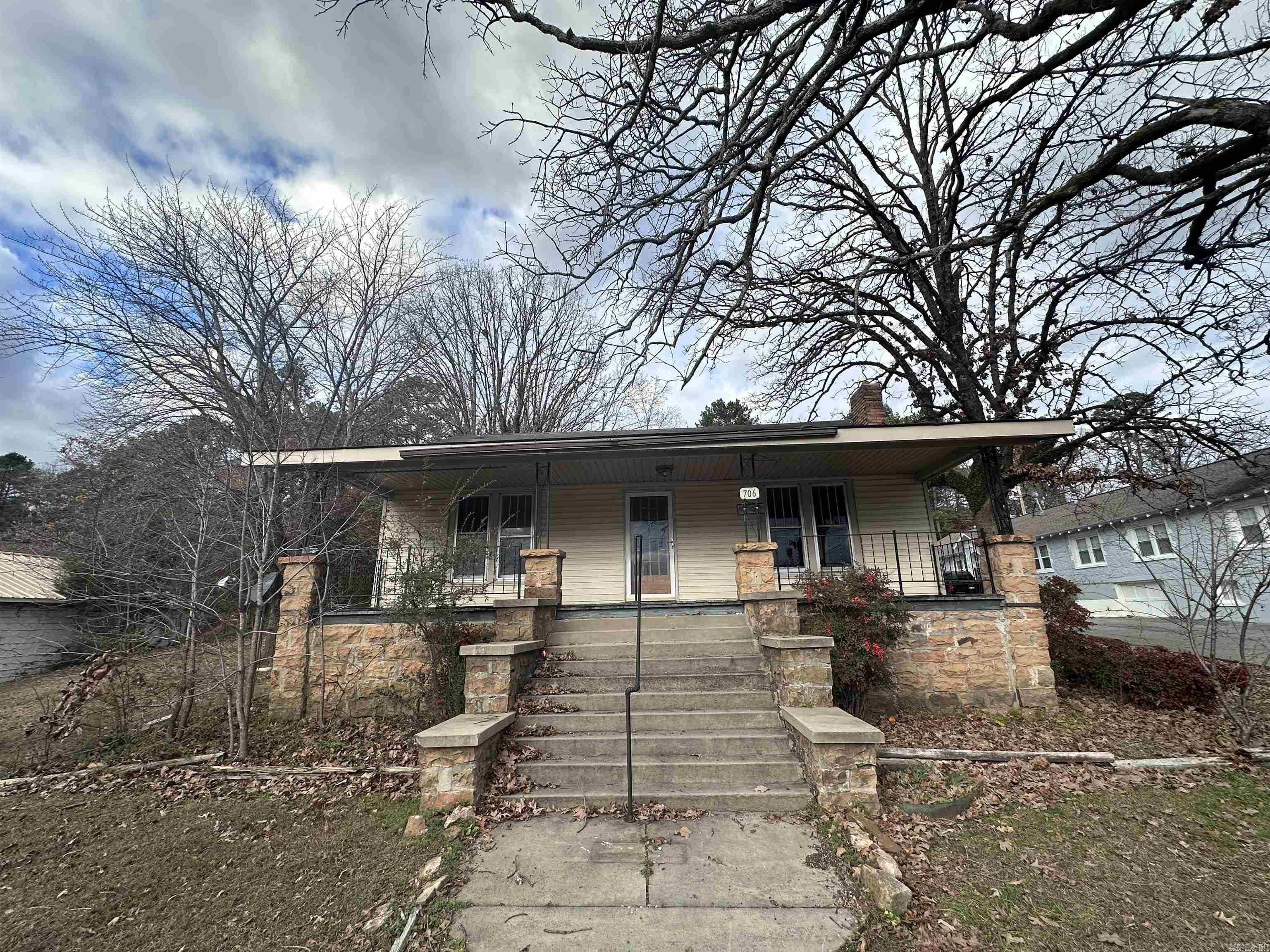 706 W Main  Heber Springs, AR