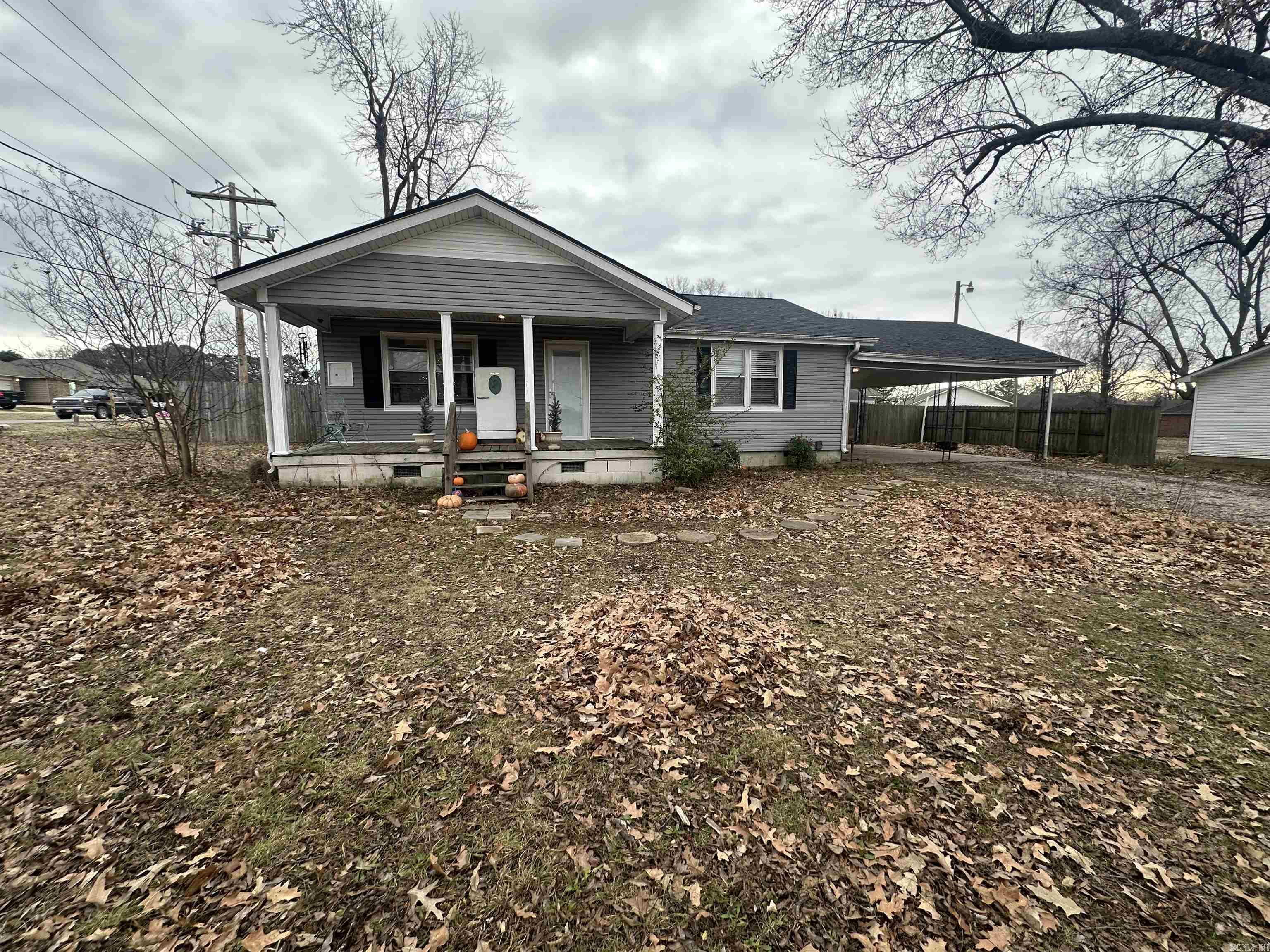97 S Oak  Brookland, AR