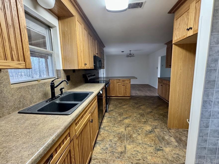 6511  Sunshine  Jacksonville, AR
