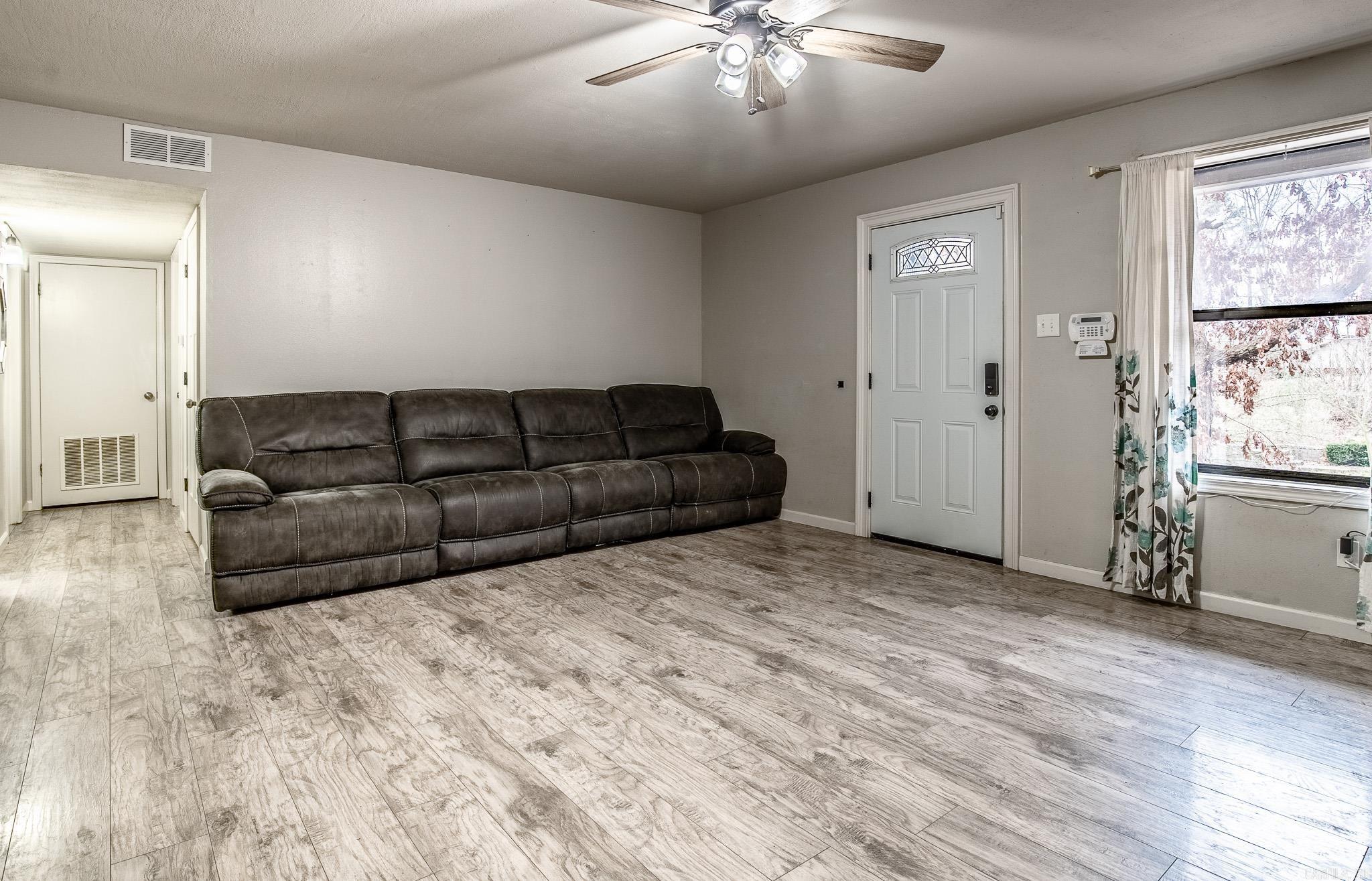 110  Dollie  Hot Springs, AR