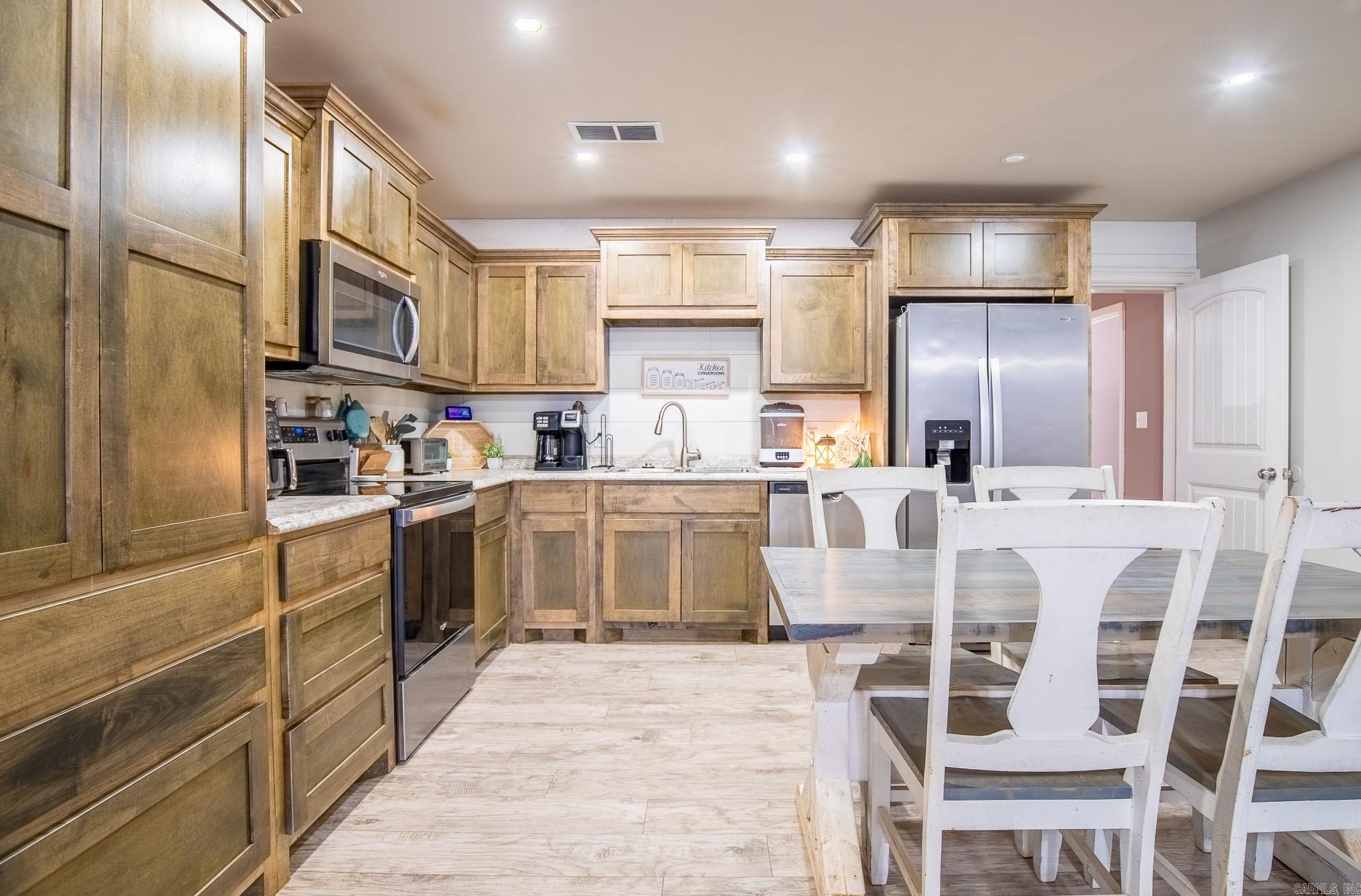 110  Dollie  Hot Springs, AR