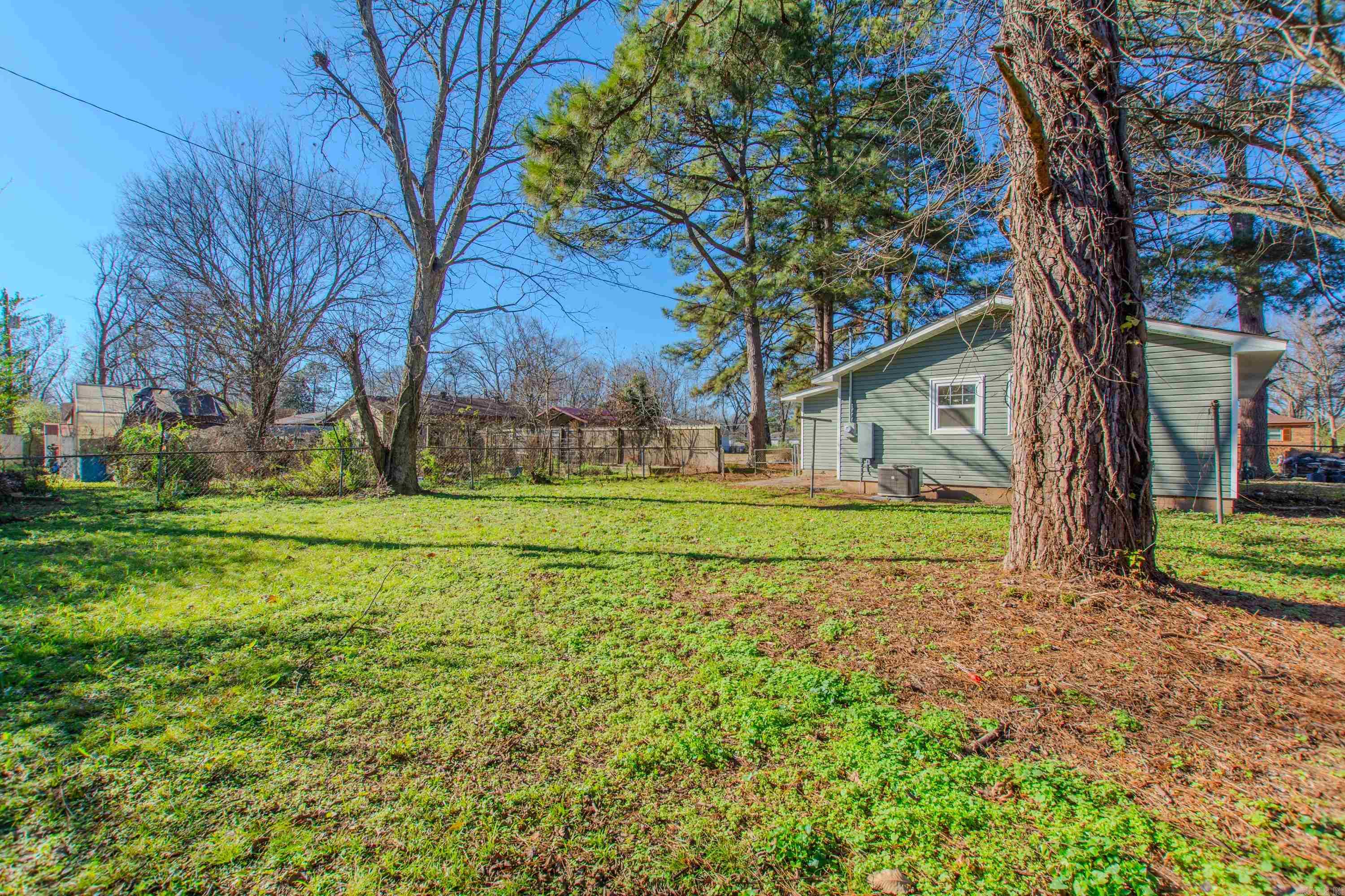 936  Roseclair  North Little Rock, AR