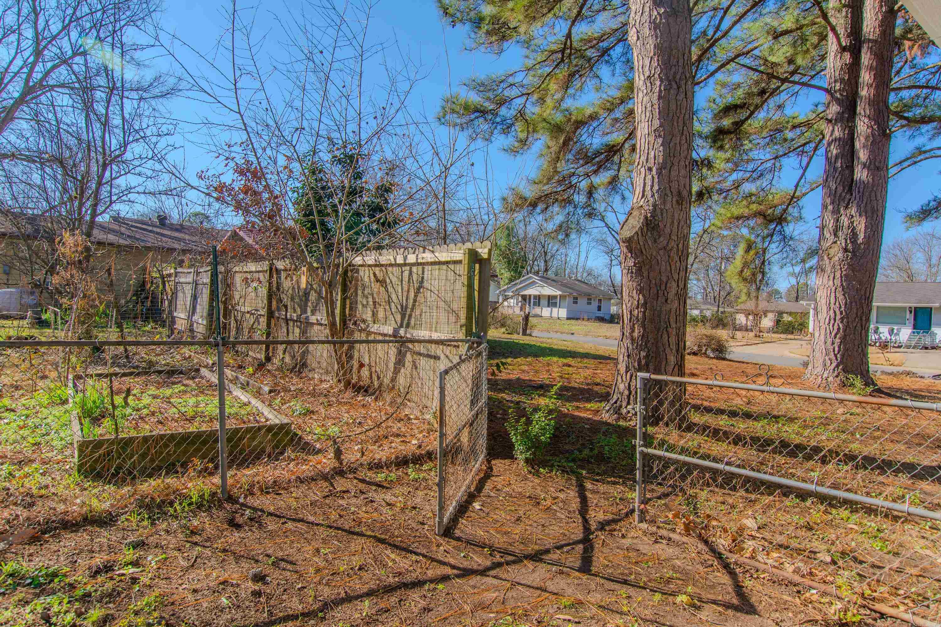 936  Roseclair  North Little Rock, AR
