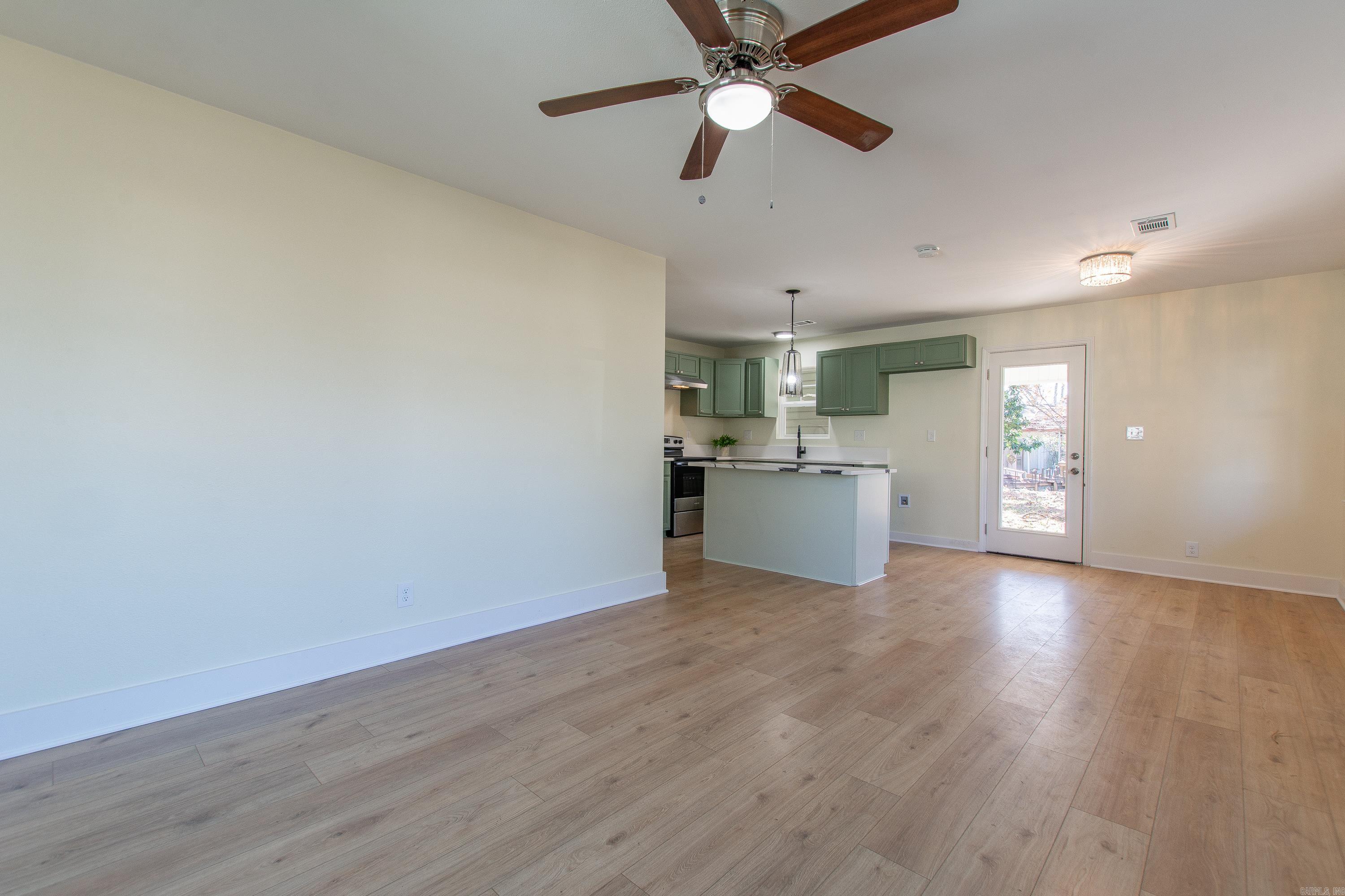 936  Roseclair  North Little Rock, AR