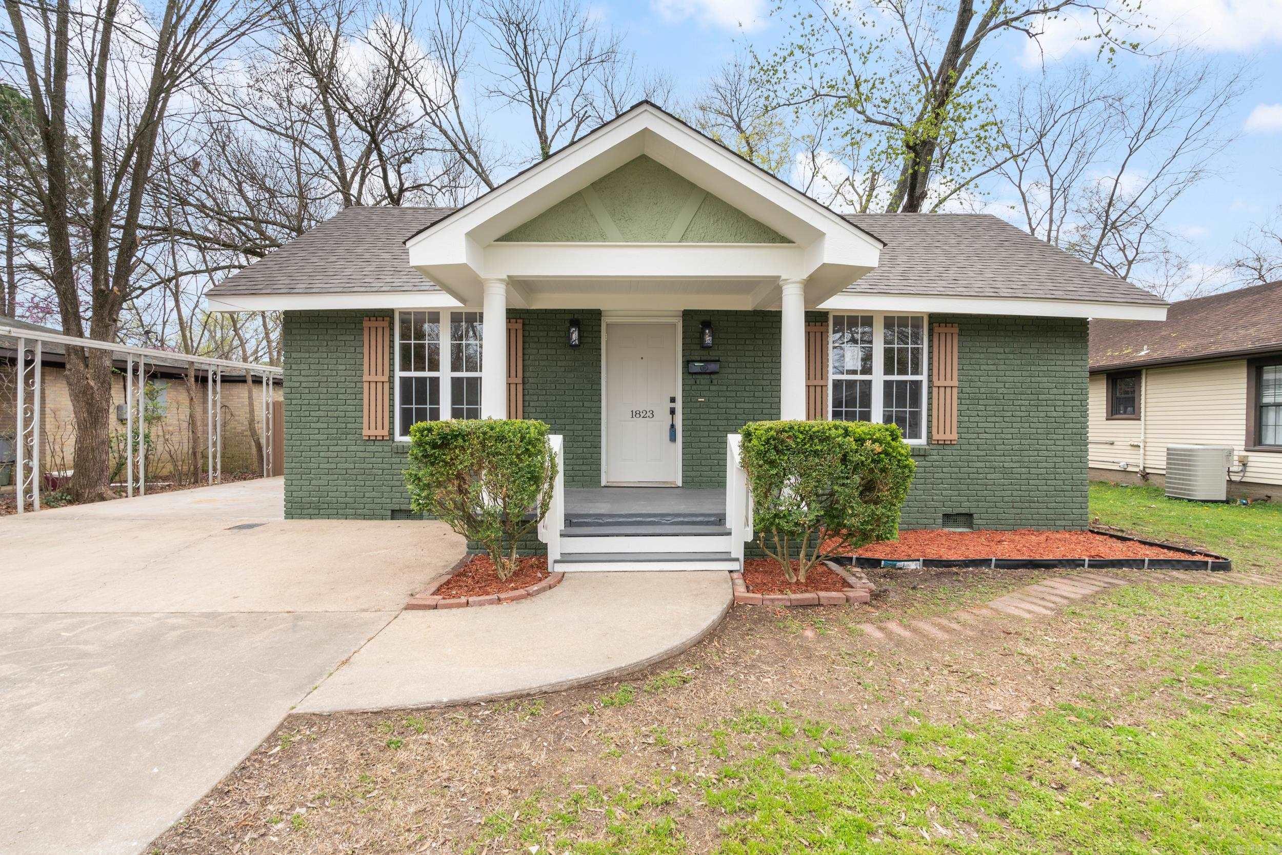 1823  Independence Ave  Conway, AR