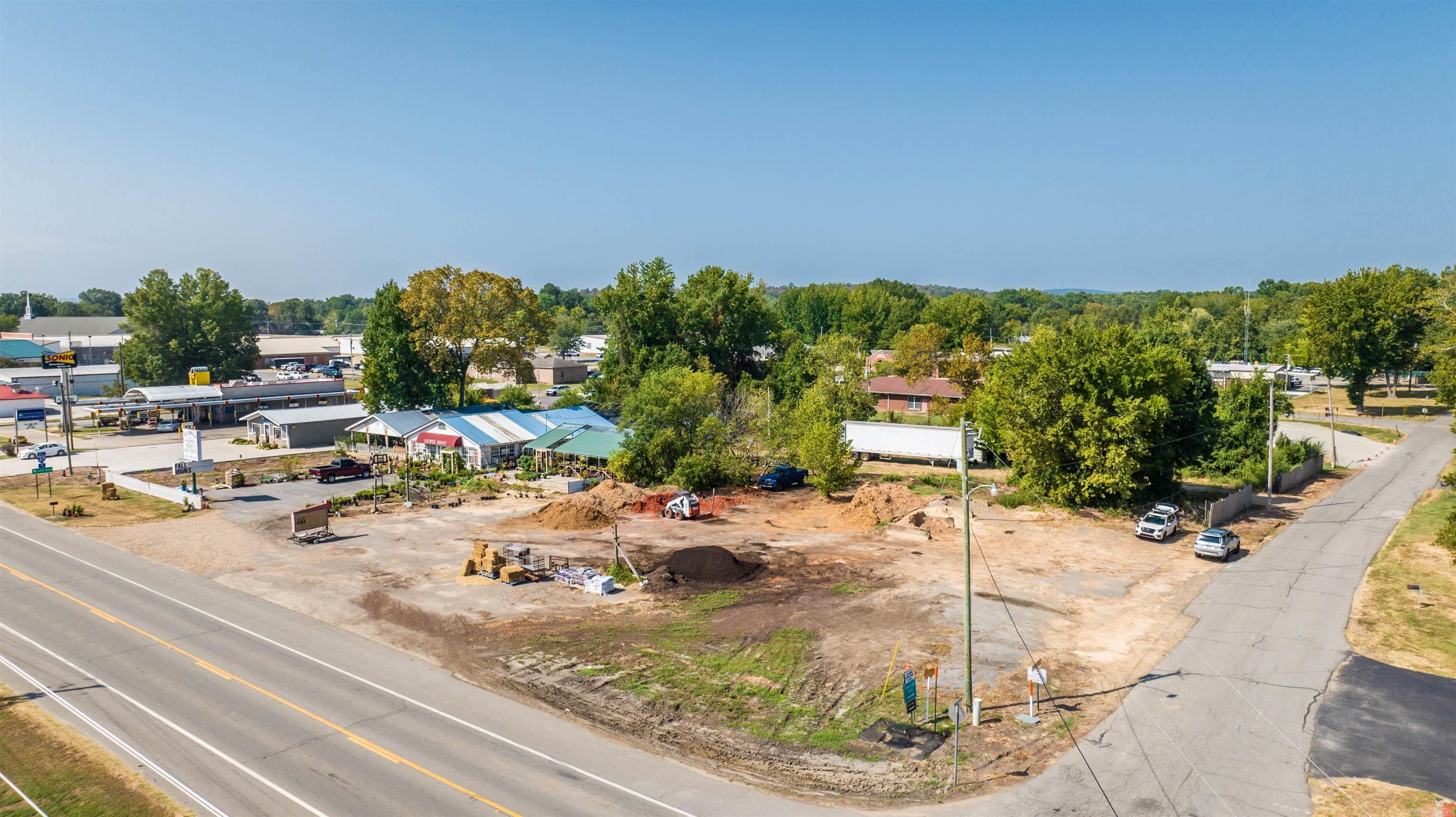 616  Highway 365  Mayflower, AR