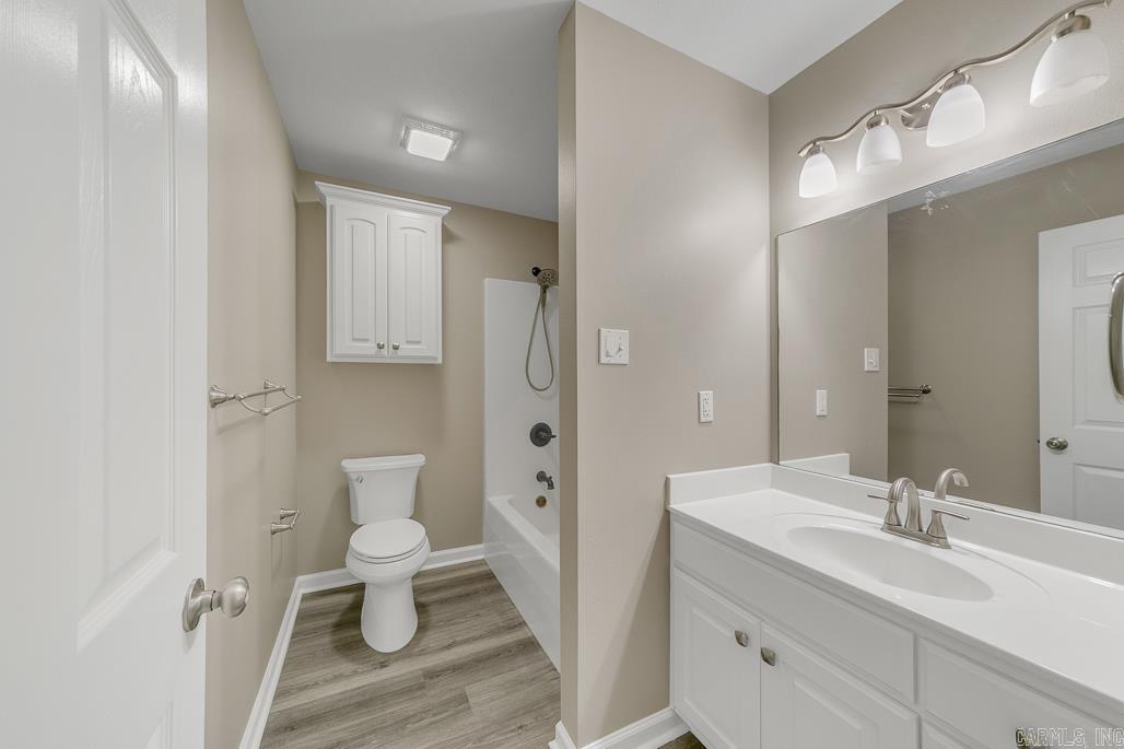 423  Sunset Country Ln  Lonoke, AR