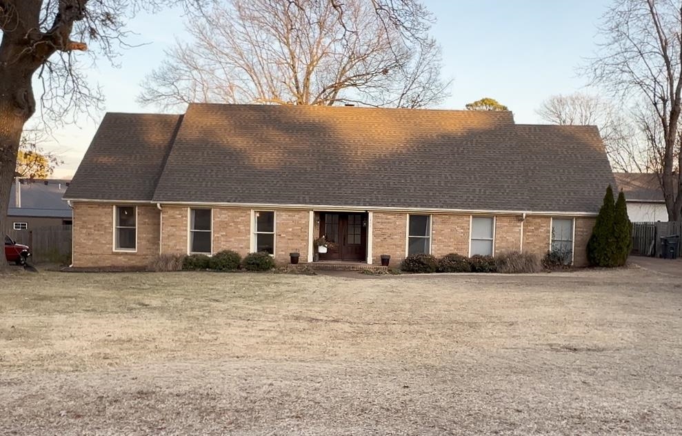 1406  Hillcrest  Jonesboro, AR
