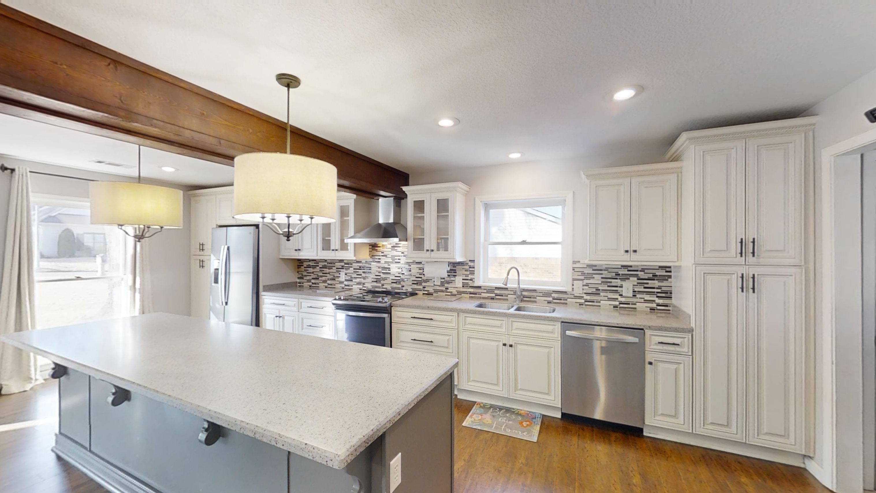 1406  Hillcrest  Jonesboro, AR
