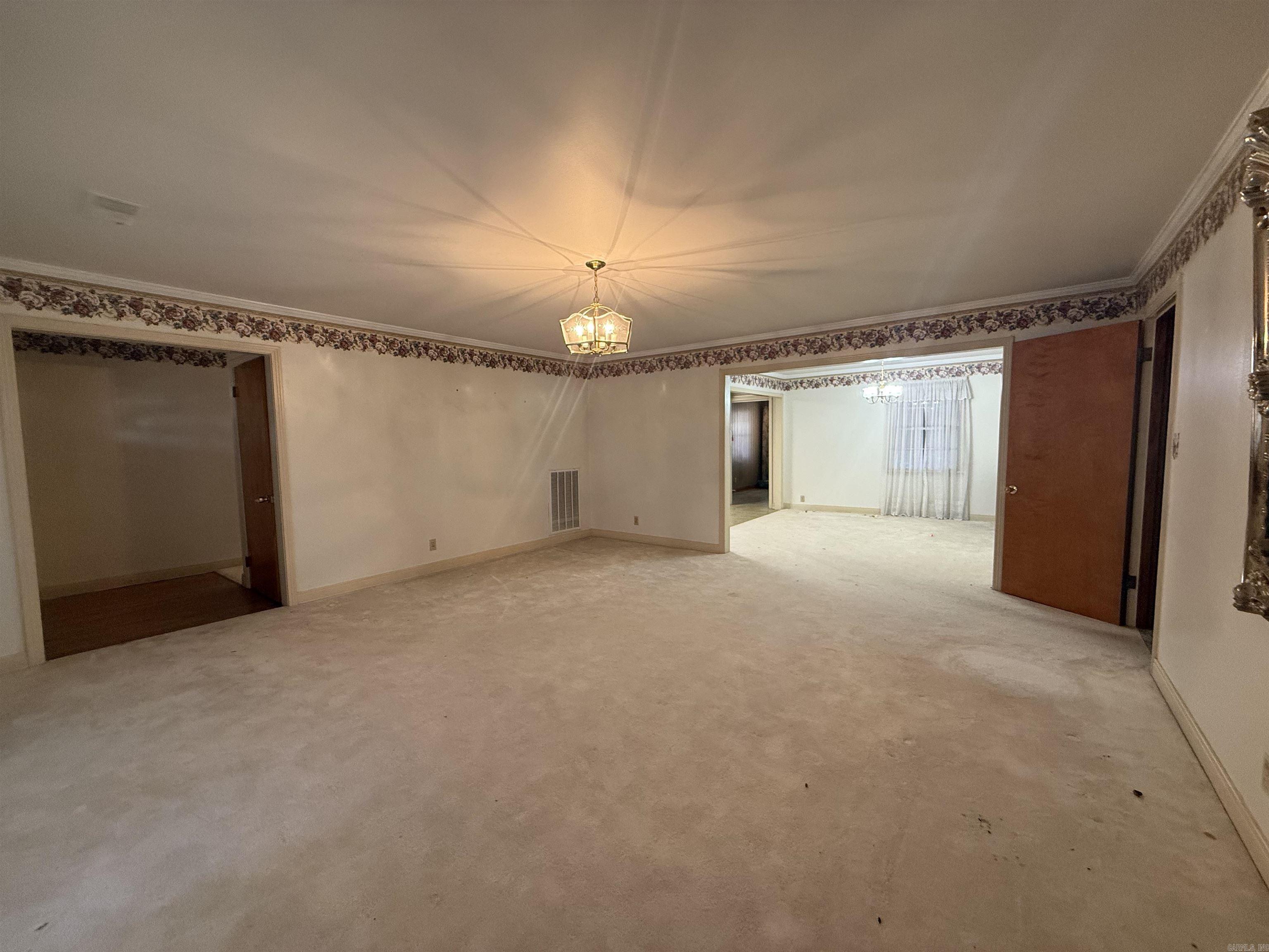 208  5Th St  Hughes, AR