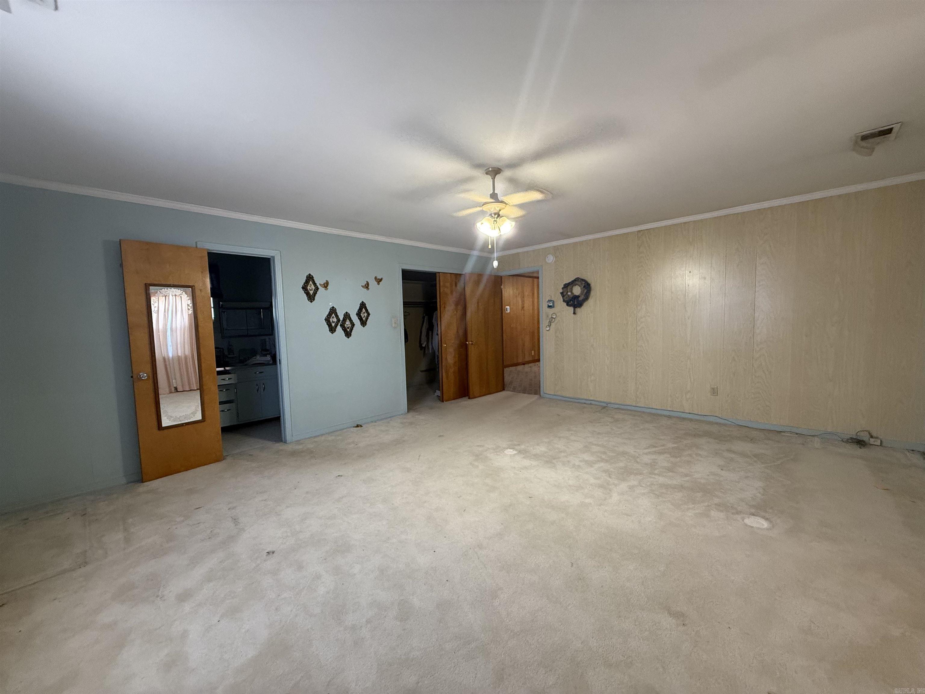 208  5Th St  Hughes, AR