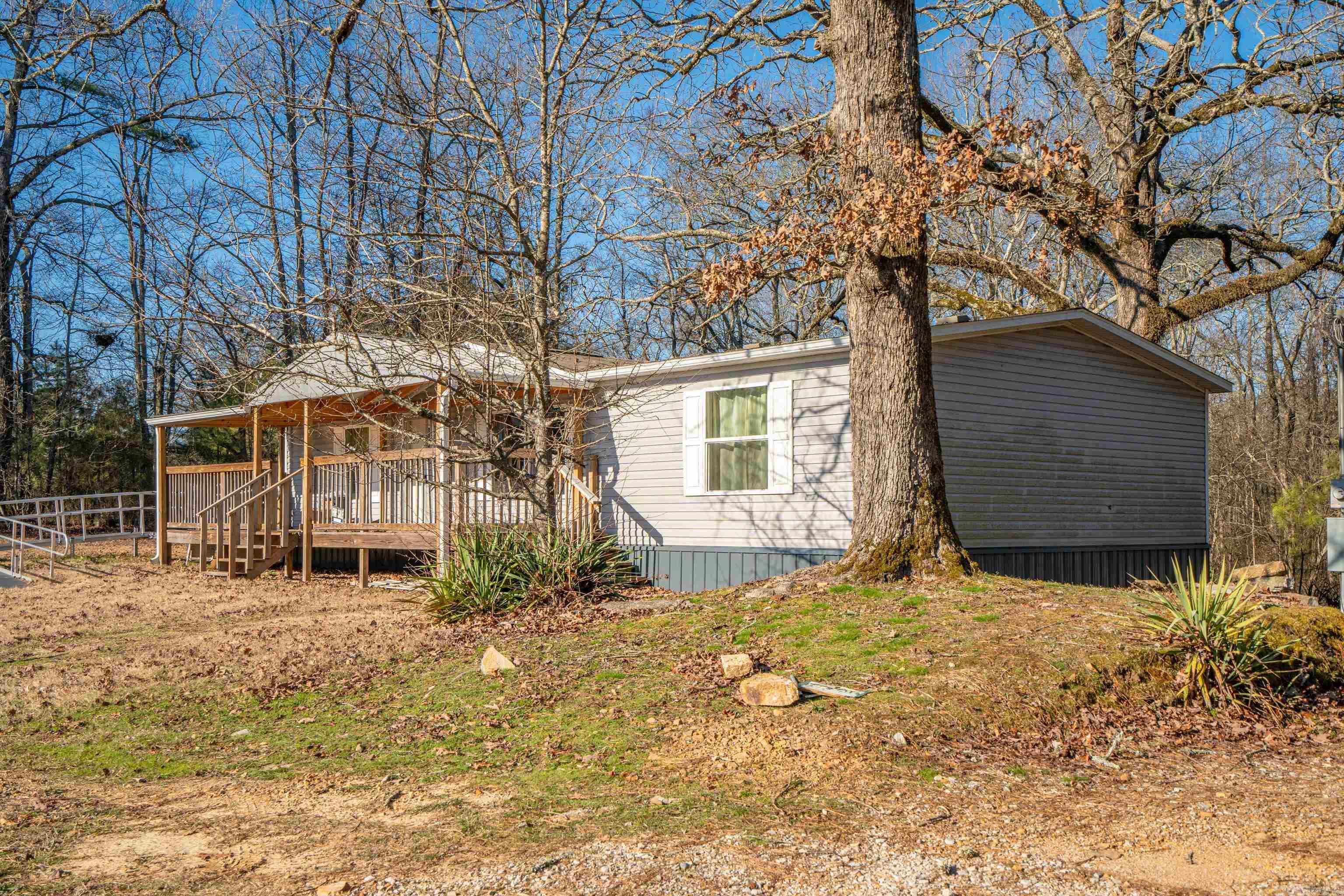 7668  Airport  Bonnerdale, AR