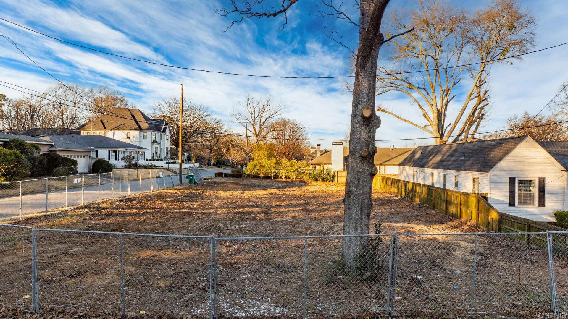 5520  Hawthorne  Little Rock, AR