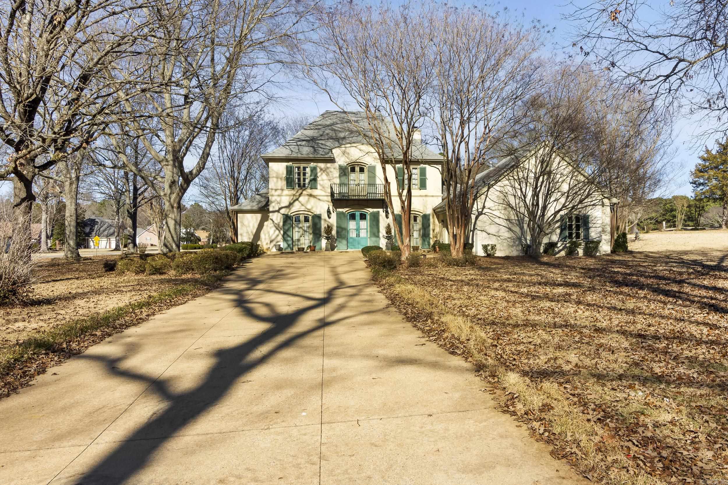 60  Country Club  Searcy, AR