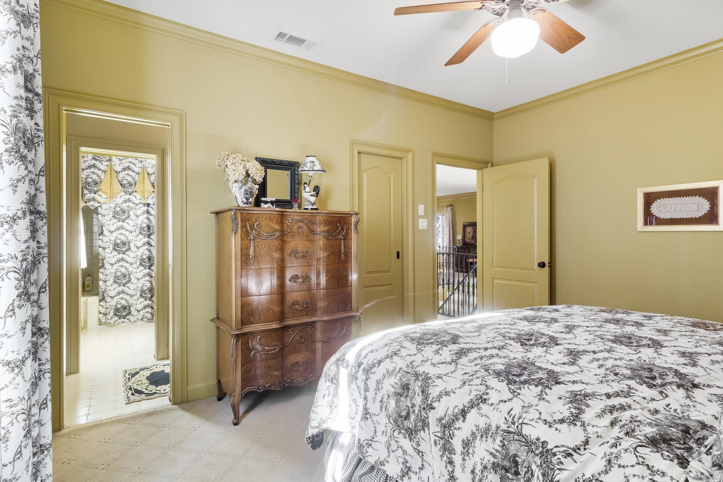 60  Country Club  Searcy, AR
