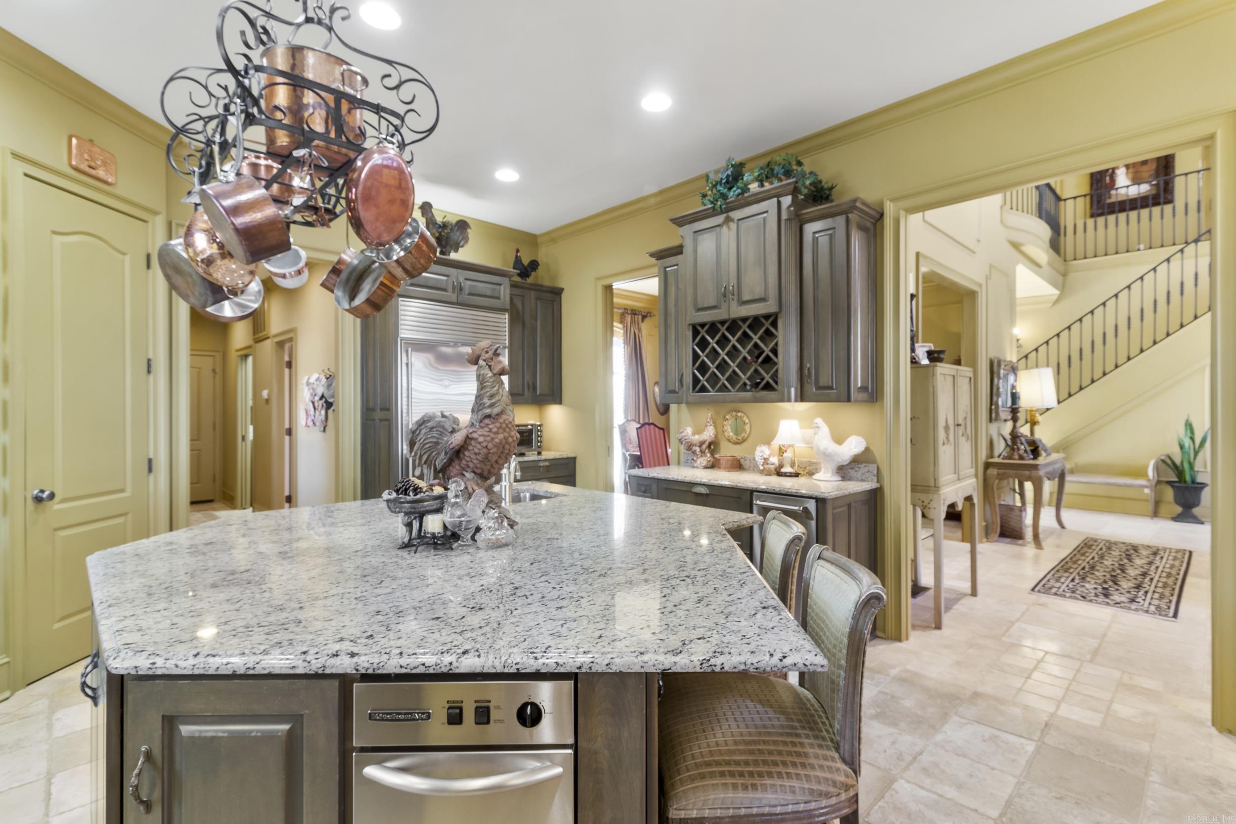 60  Country Club  Searcy, AR
