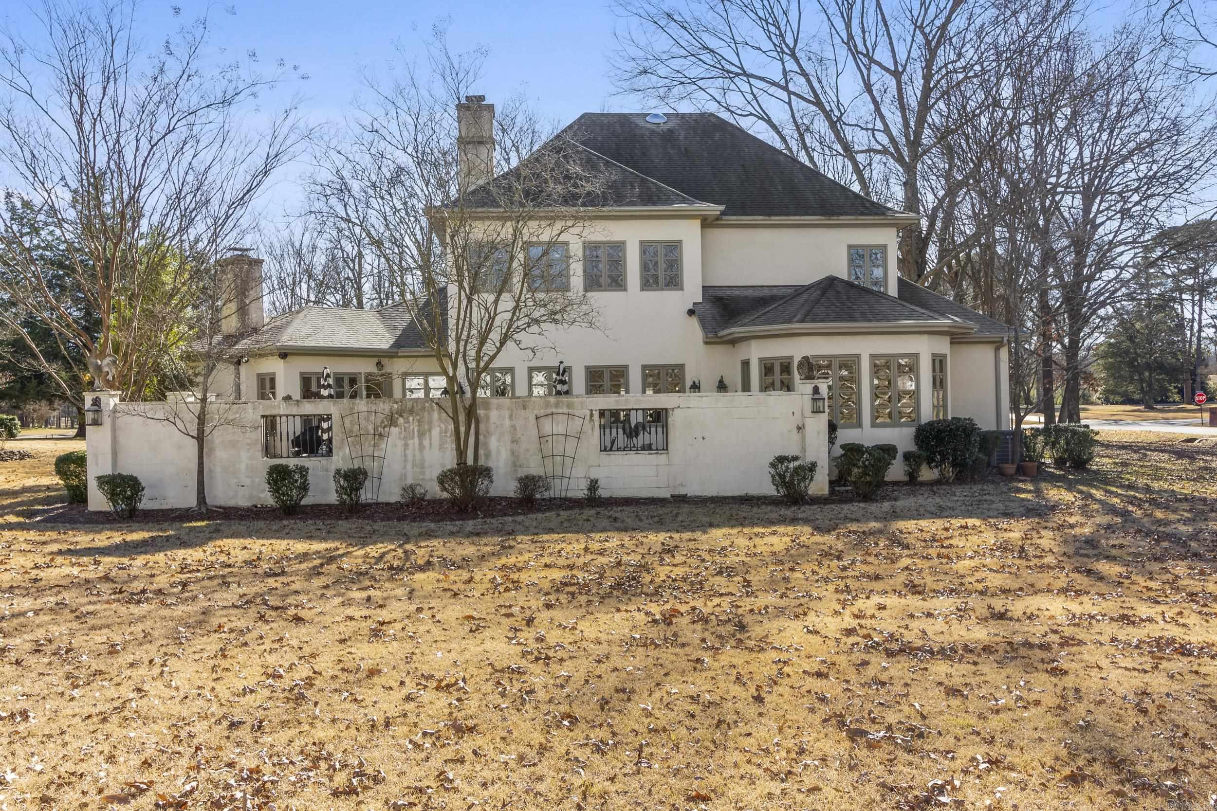 60  Country Club  Searcy, AR