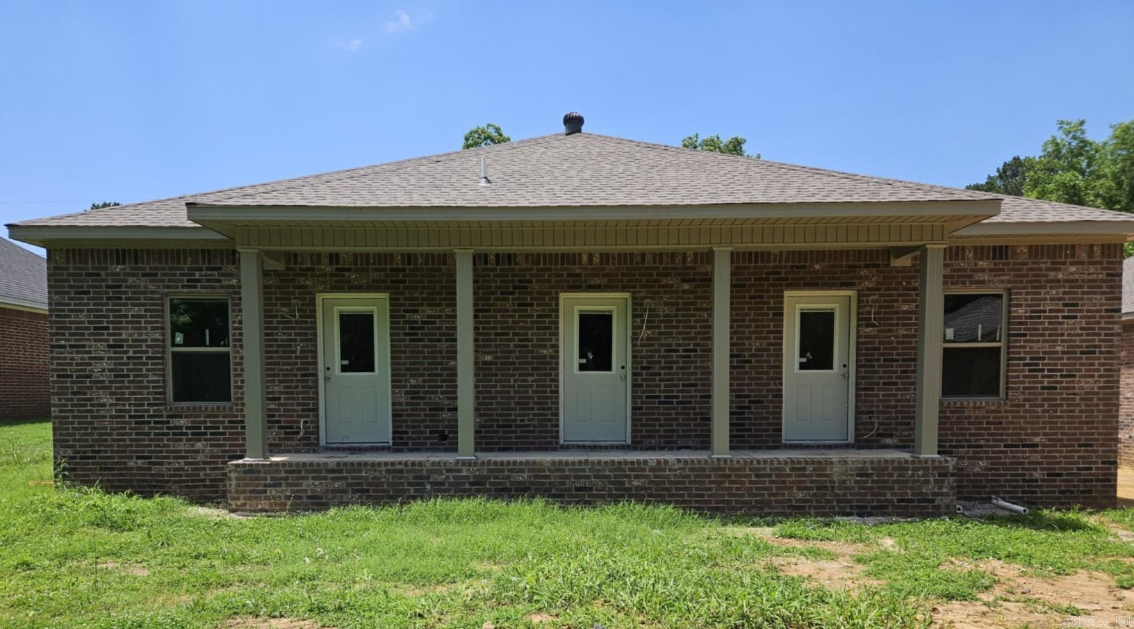 508 and 510 N Oak St  Searcy, AR