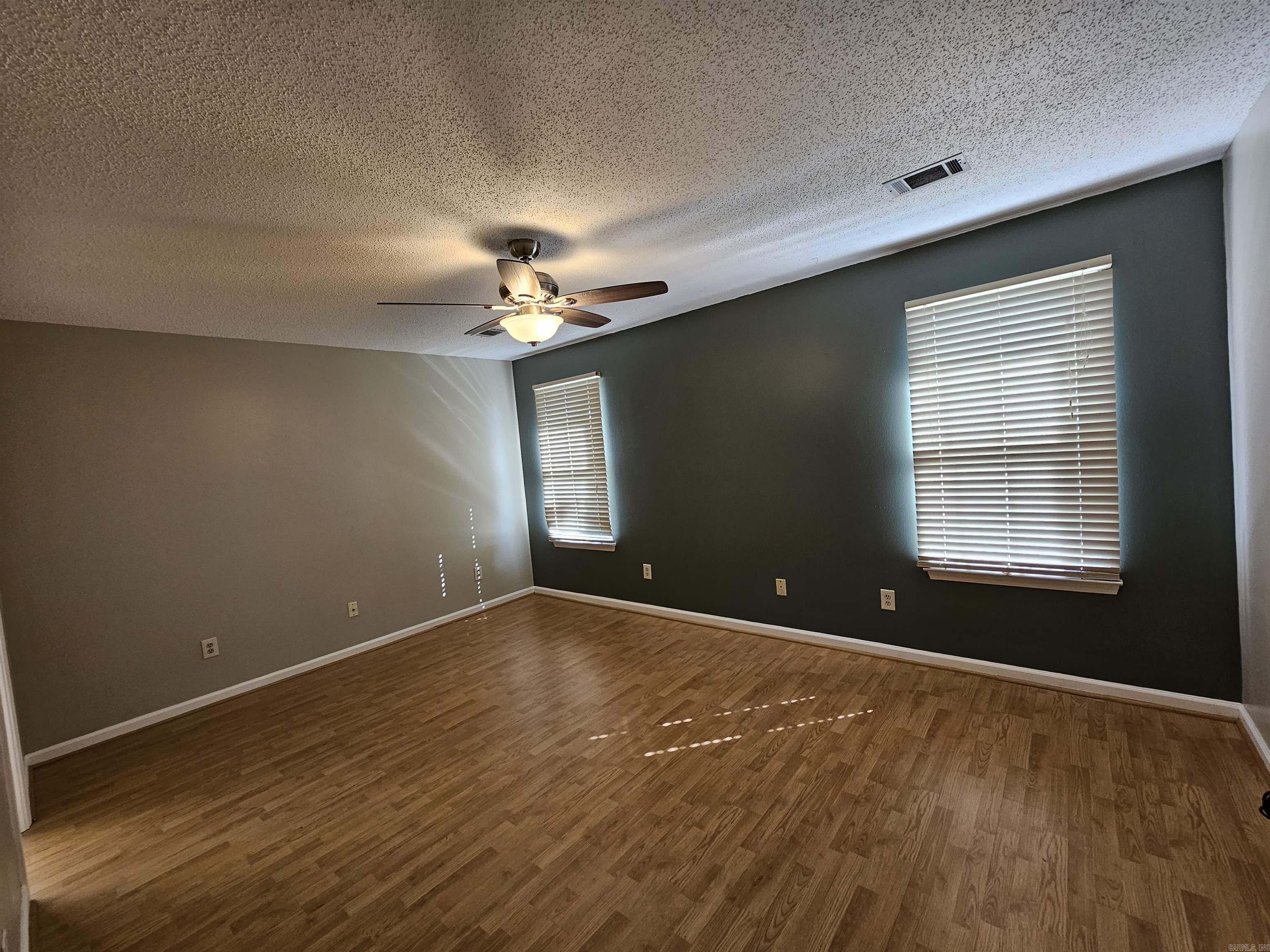 2525  Mount Vernon  Benton, AR