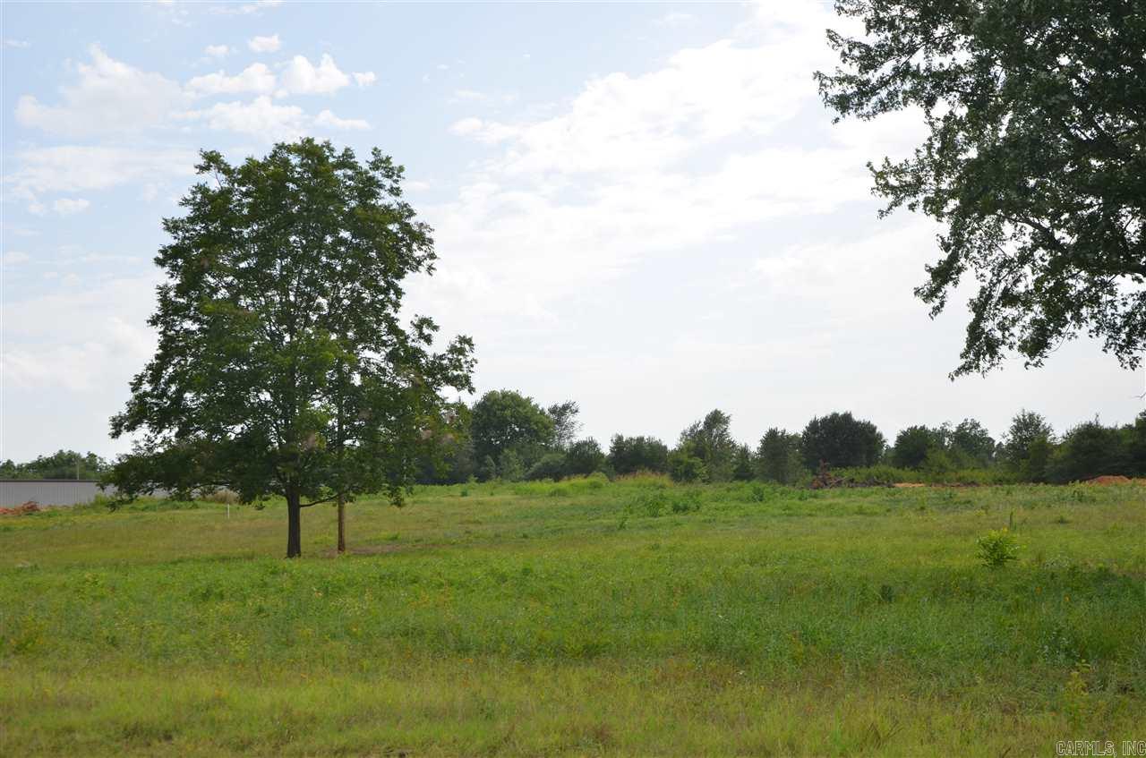 000  N Main St  Beebe, AR