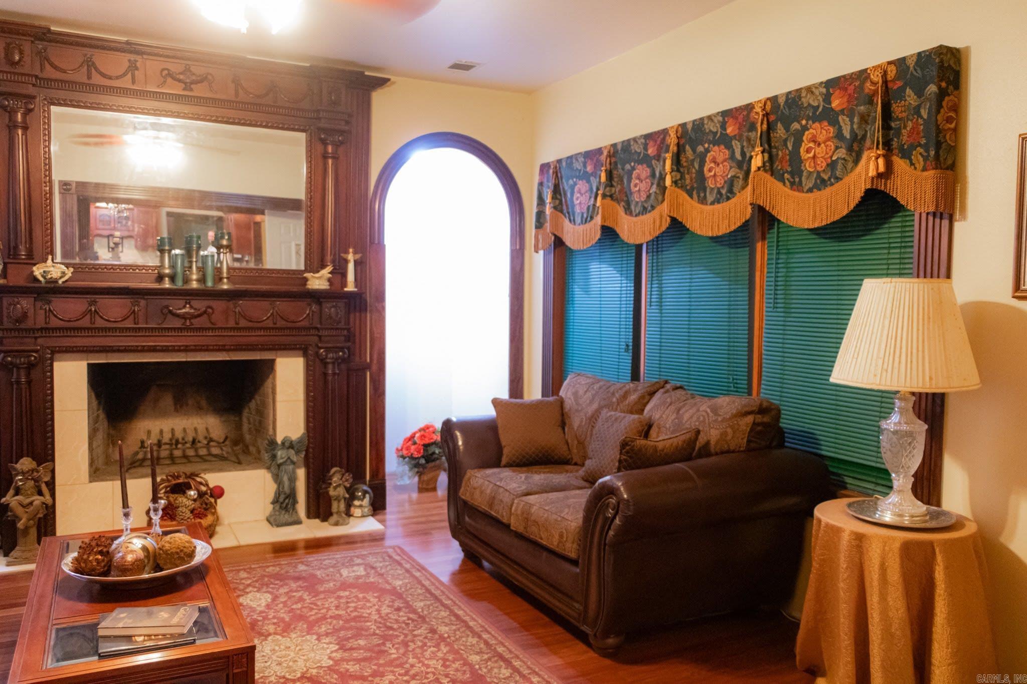 94  Givens  Morrilton, AR