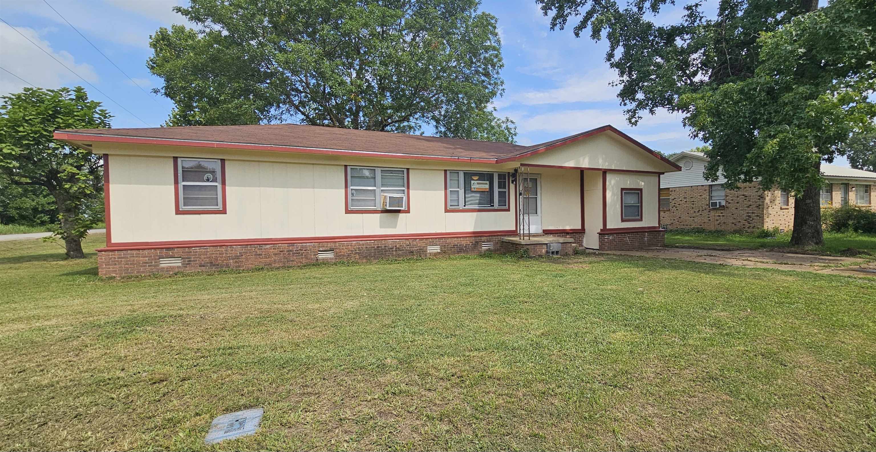 2501 SE 2nd  Hoxie, AR