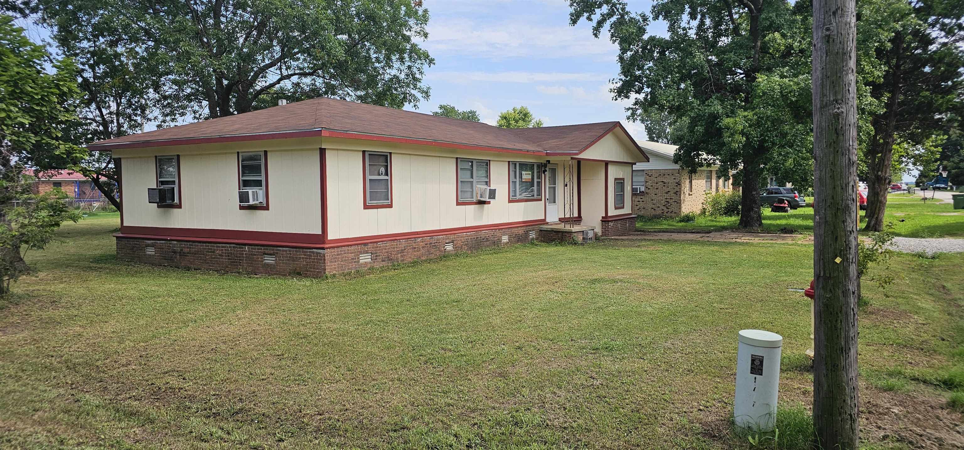 2501 SE 2nd  Hoxie, AR