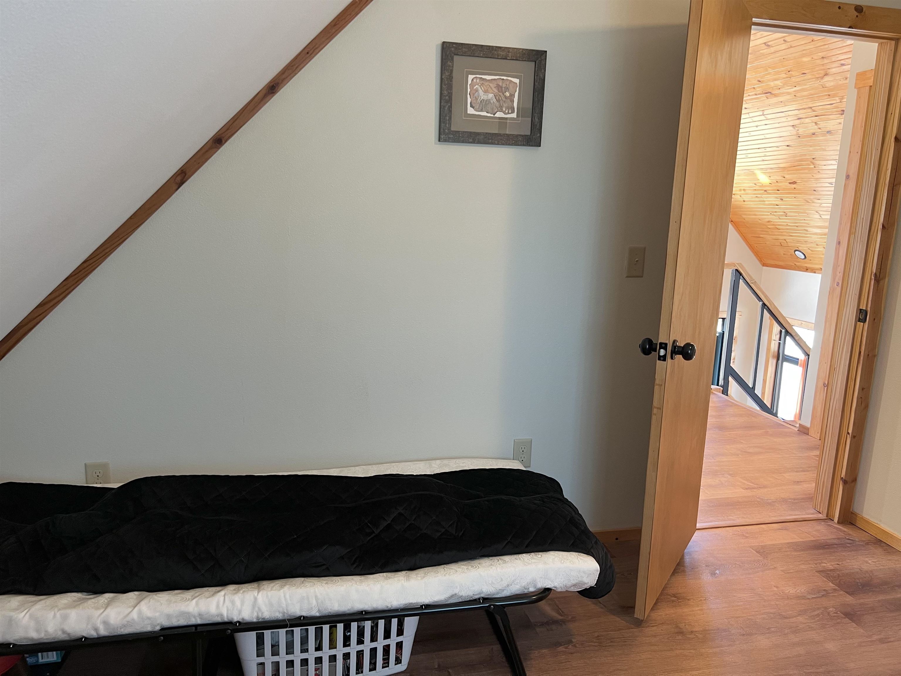 60  Hilltop Lane  Mount Pleasant, AR