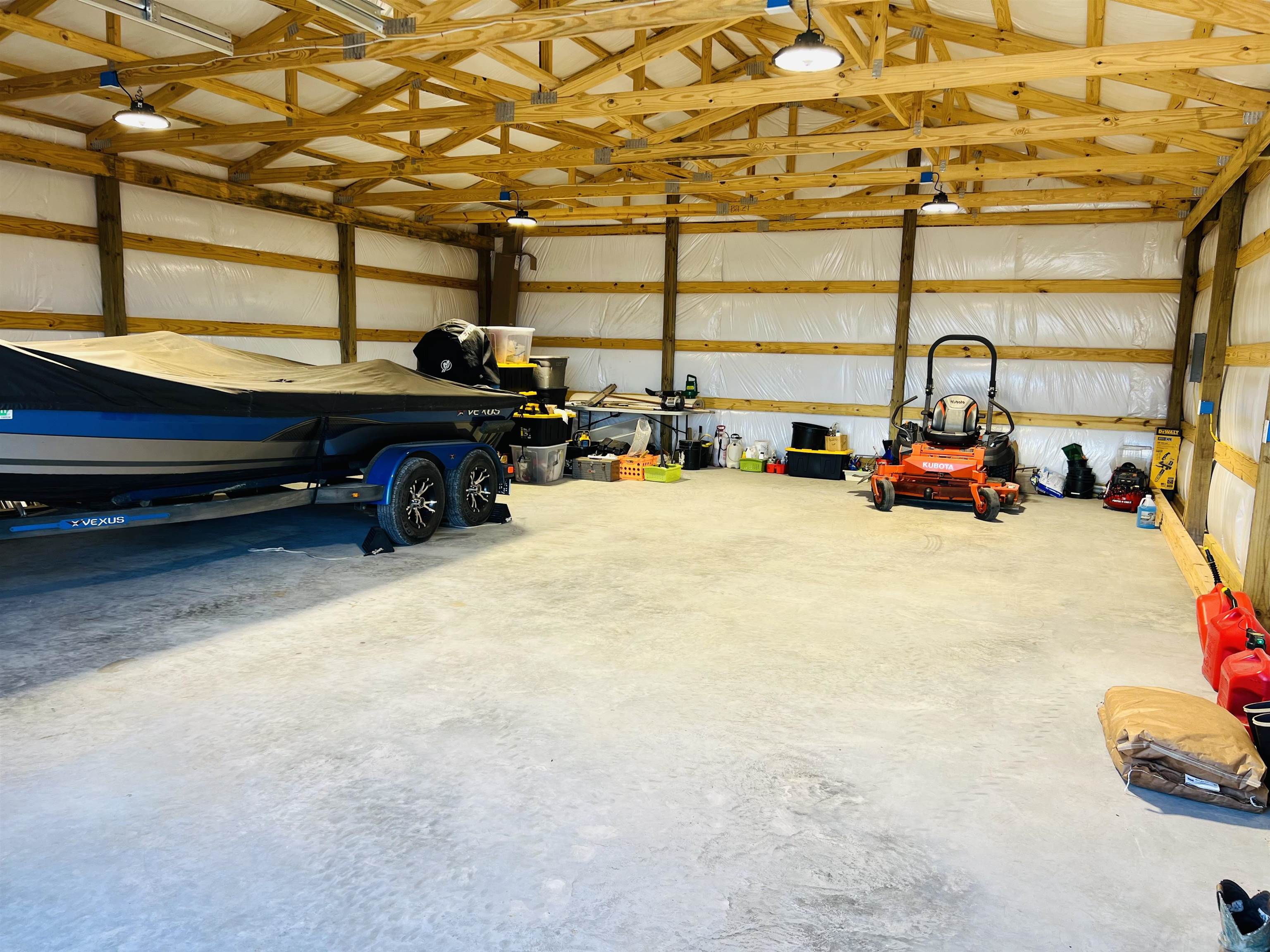 60  Hilltop Lane  Mount Pleasant, AR