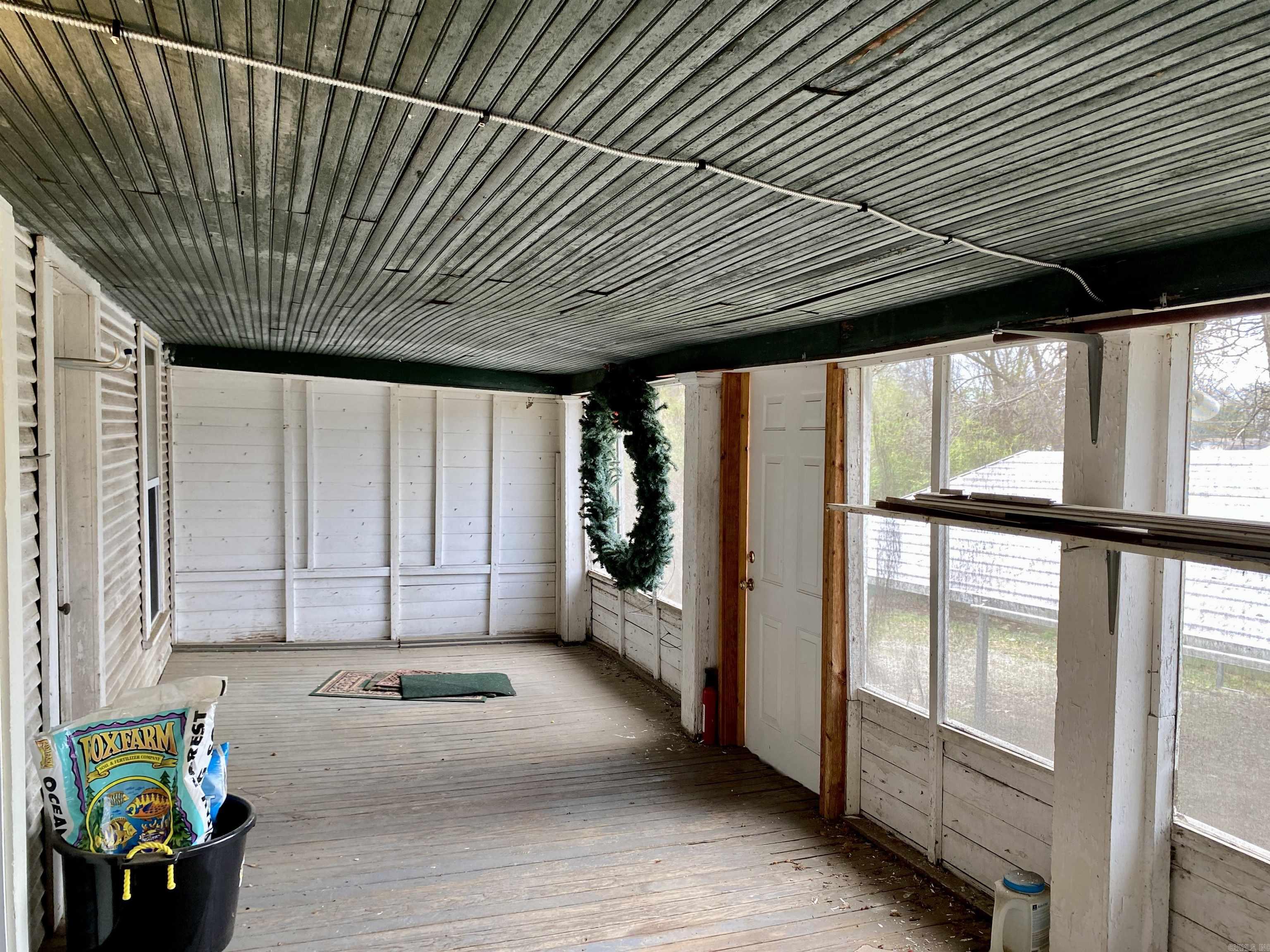1301 W Main Street  Clarksville, AR