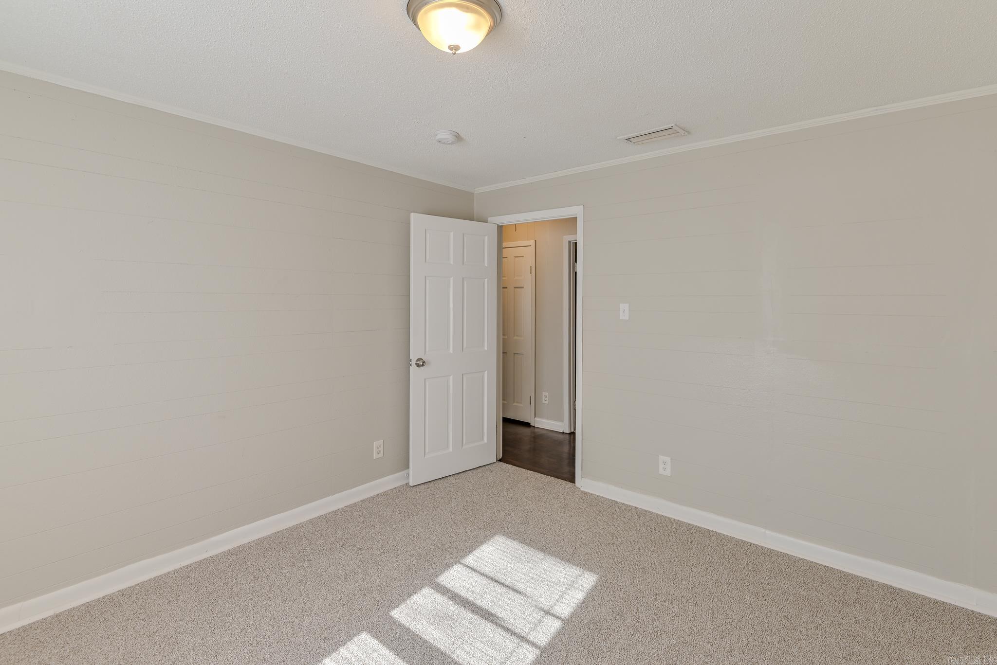 303  Bass  Benton, AR