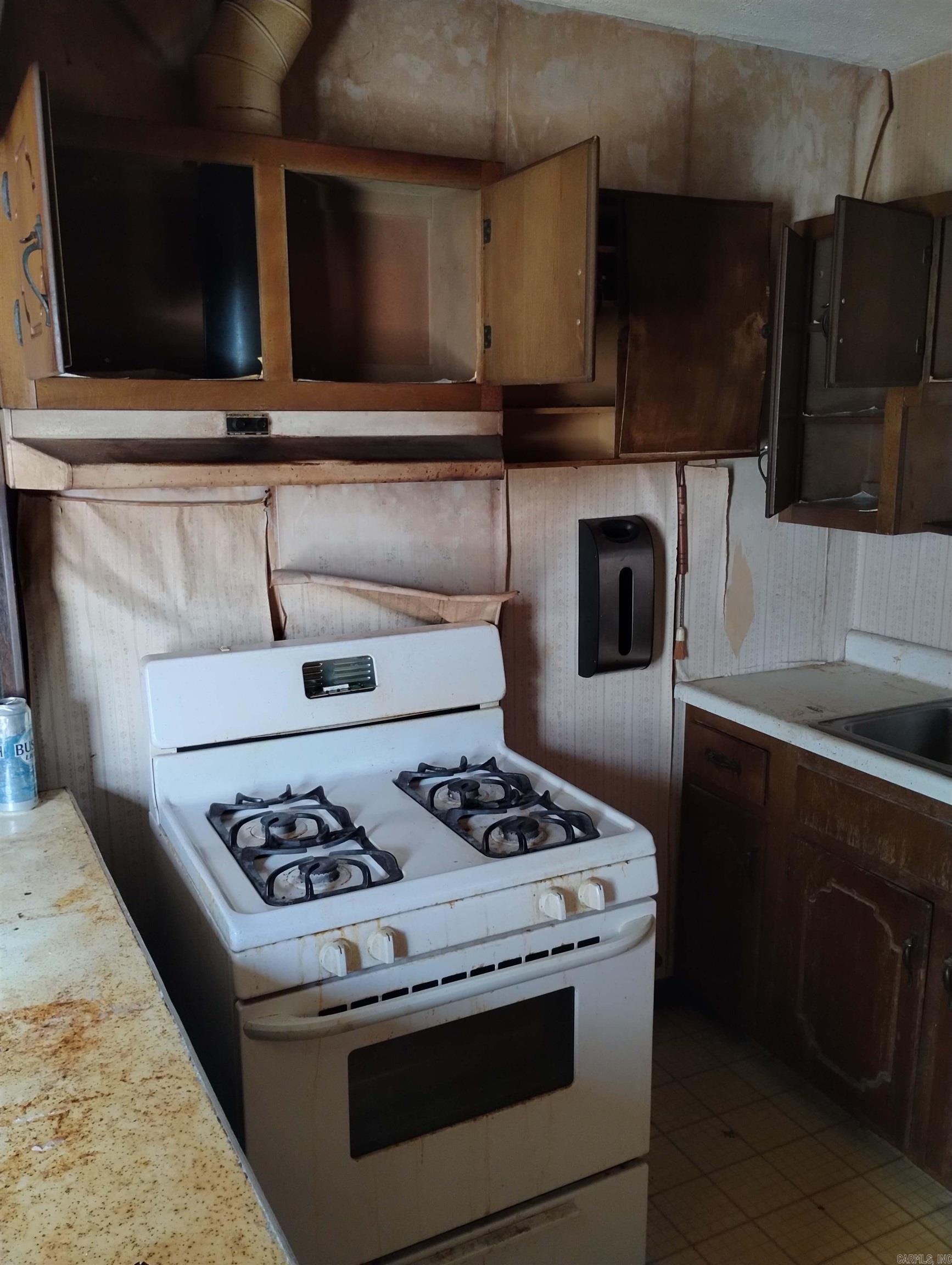 1500 W 29th  Pine Bluff, AR