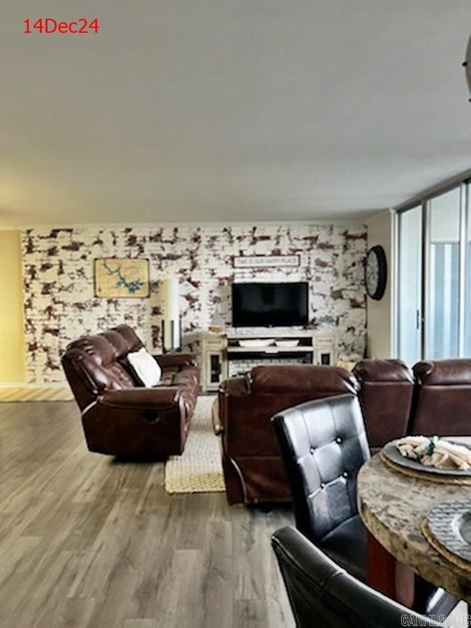 740  WESTON  Hot Springs, AR