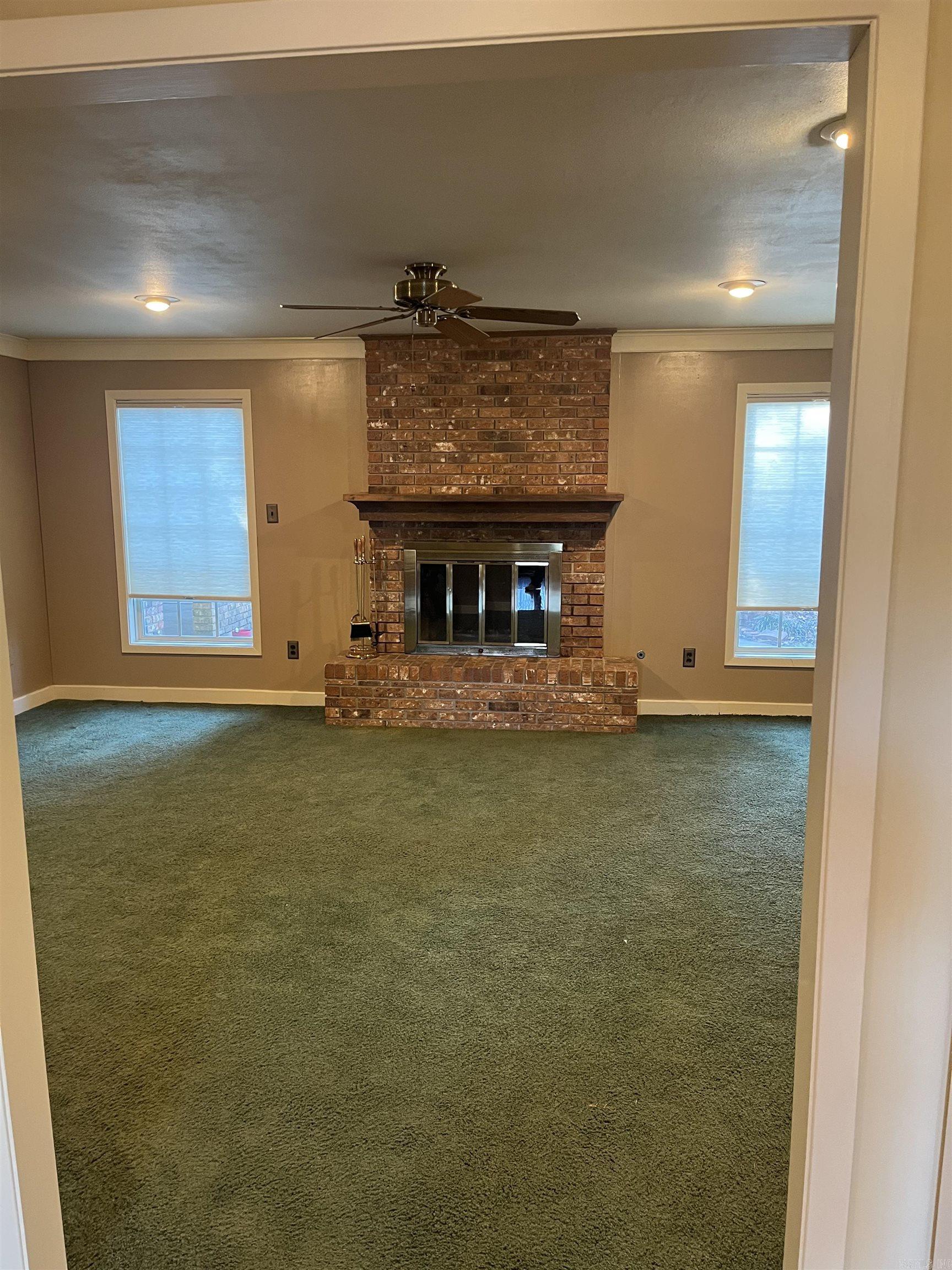 226  Hawthorne  Monticello, AR