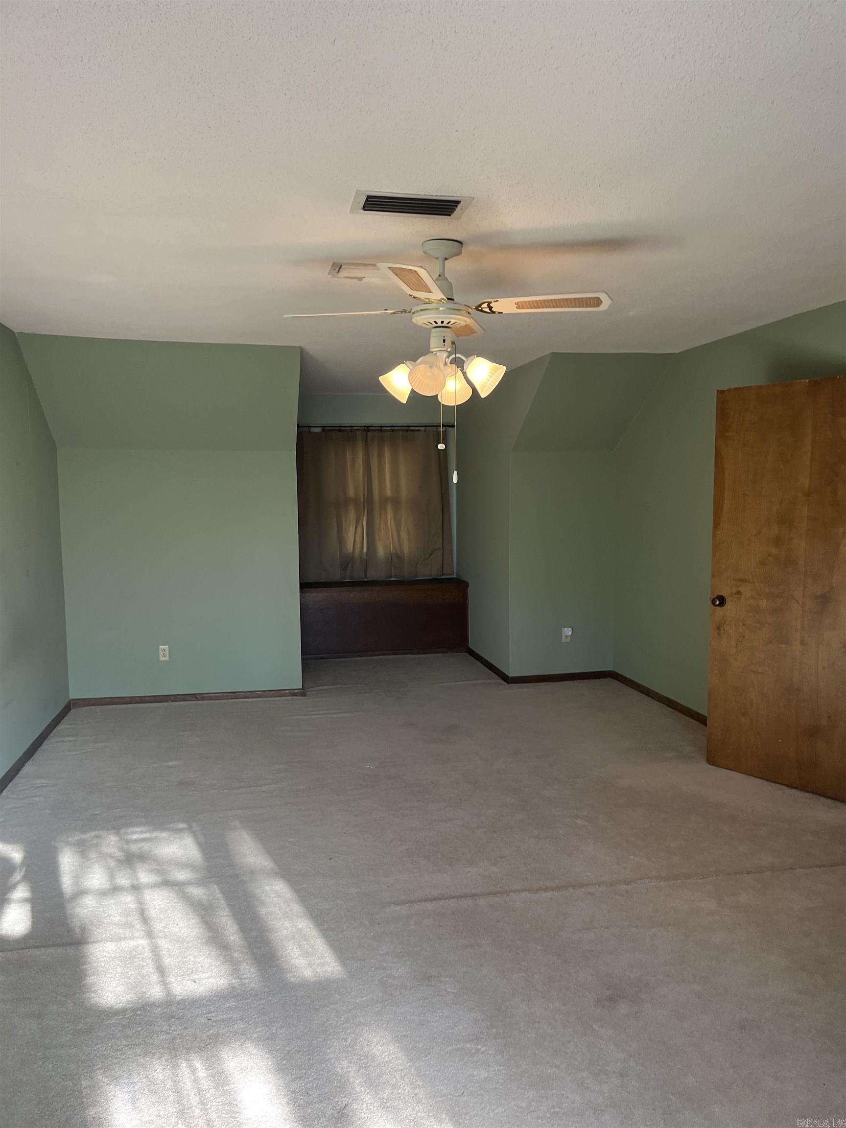 226  Hawthorne  Monticello, AR