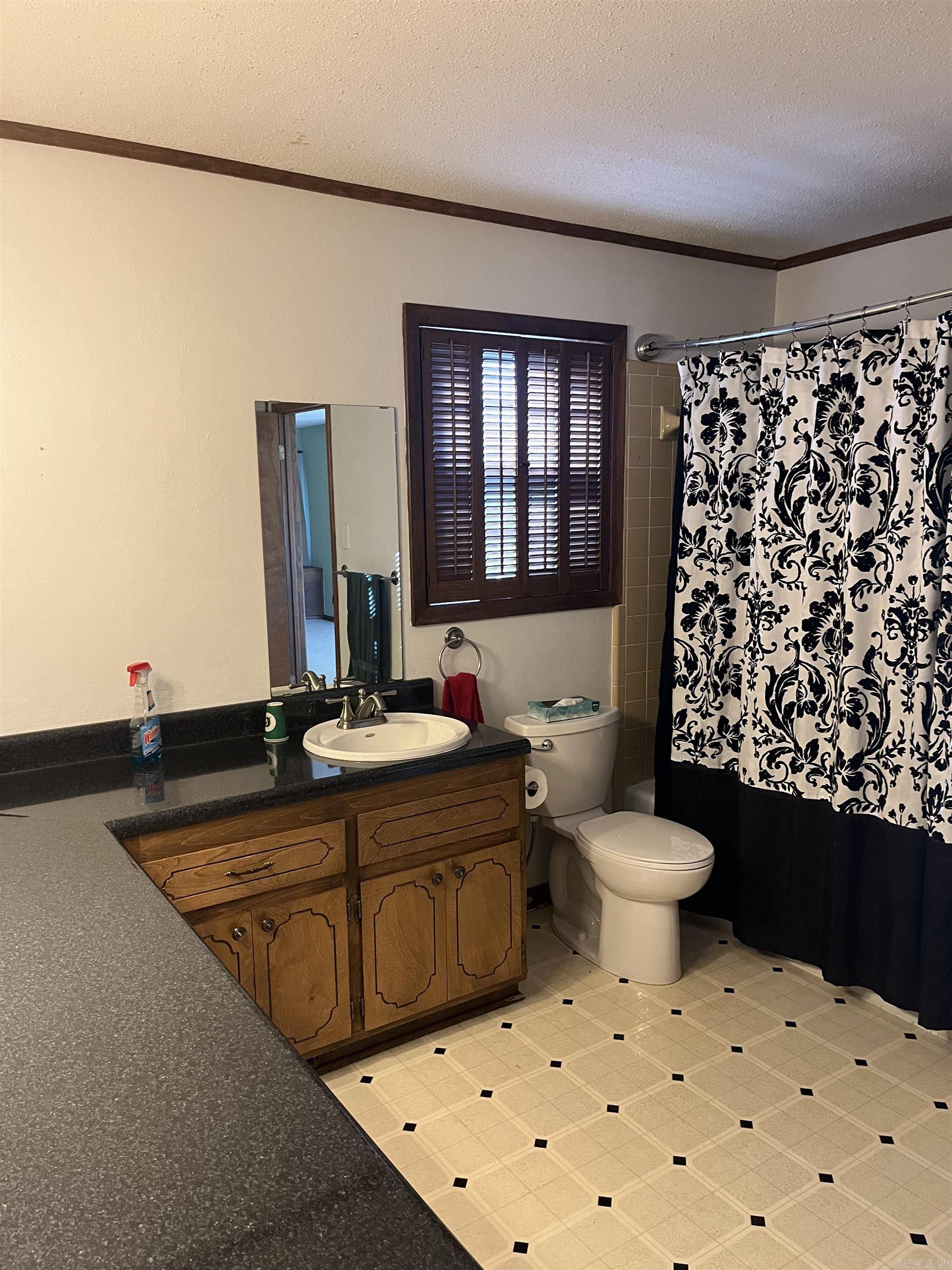 226  Hawthorne  Monticello, AR