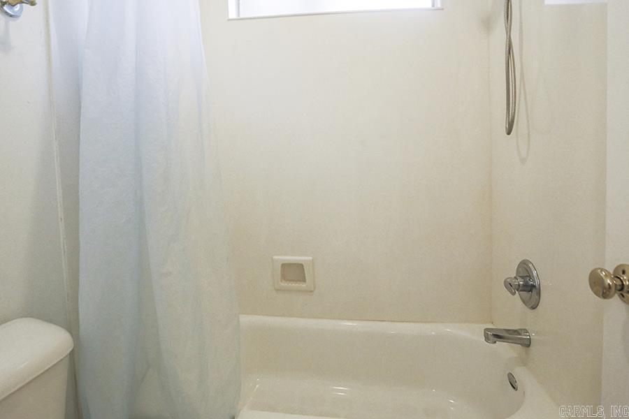 9118  Leatrice  Little Rock, AR