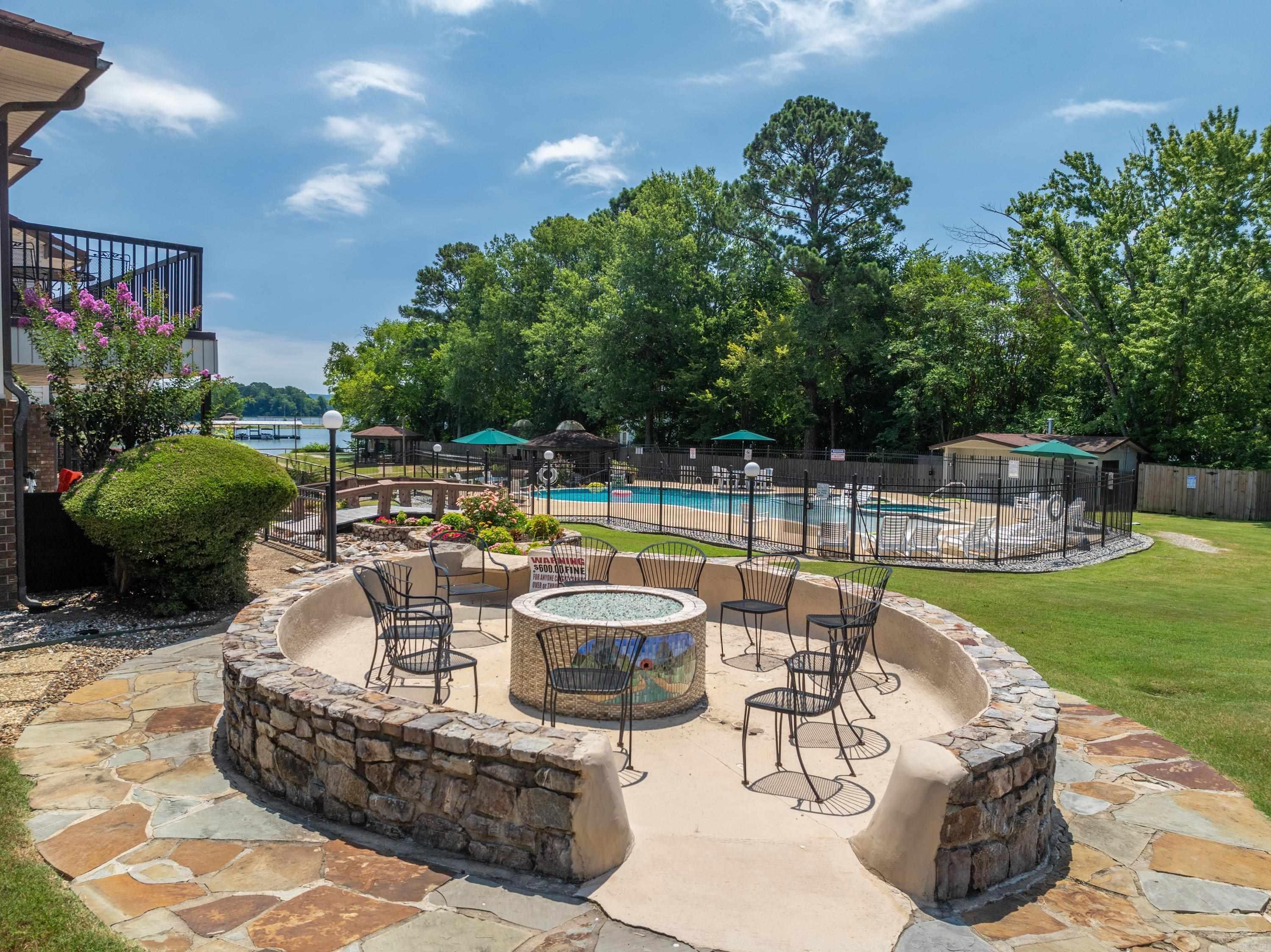 5371 Central Hot Springs, AR 71913
