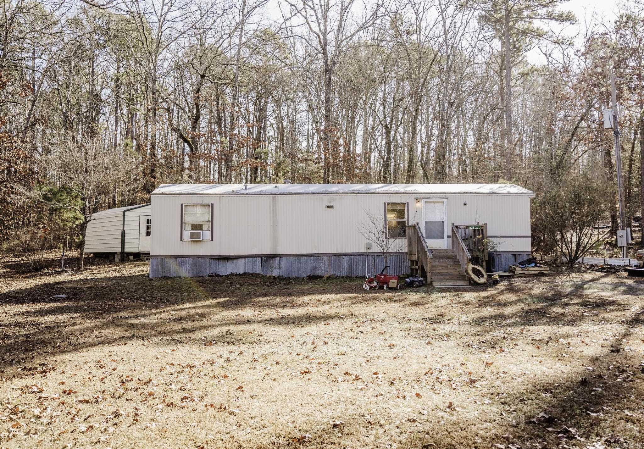 221  Dogwood Forest Dr.  Clinton, AR