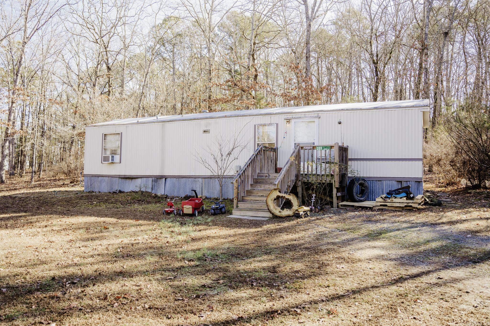 221  Dogwood Forest Dr.  Clinton, AR