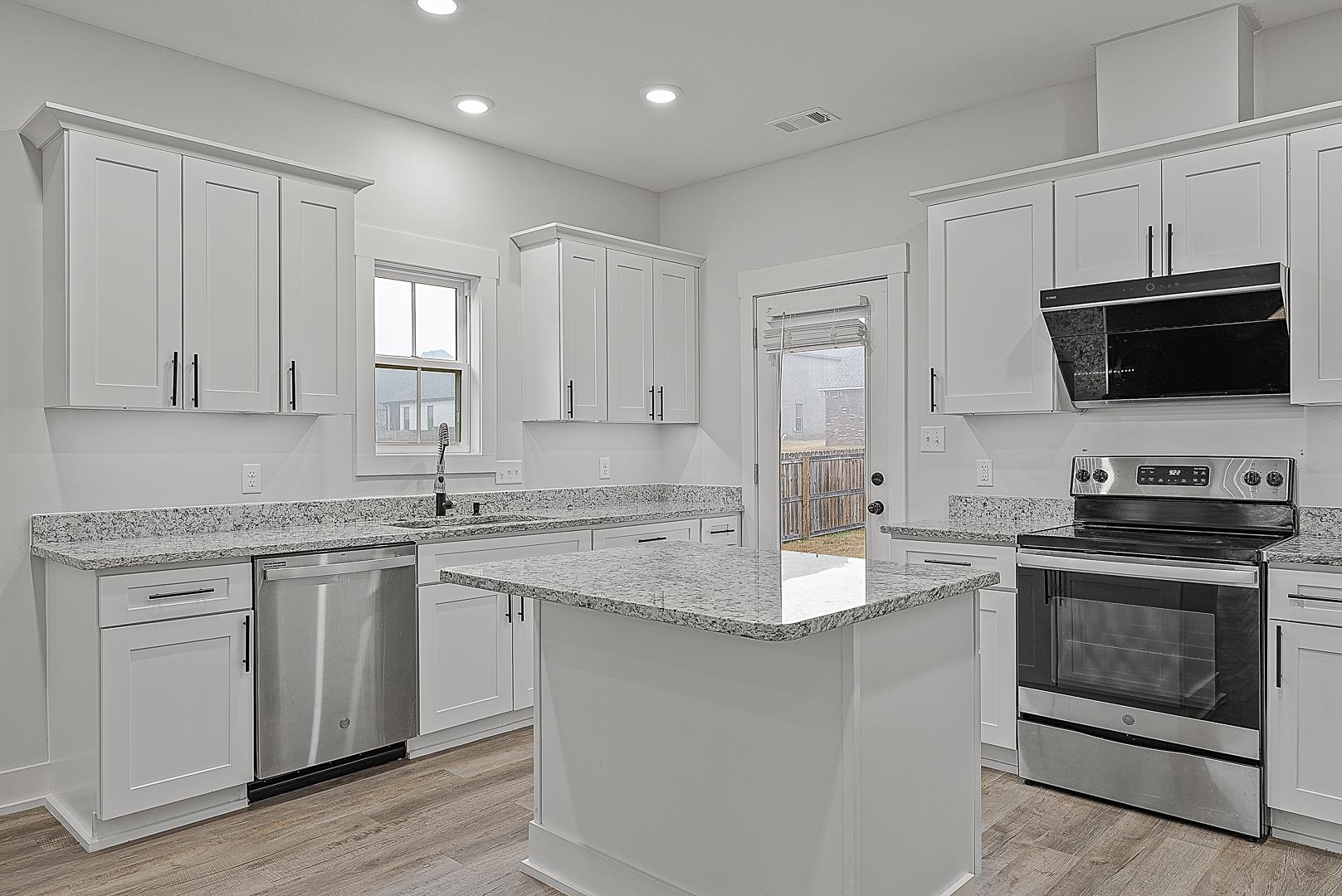 4007  Sandra  Jonesboro, AR