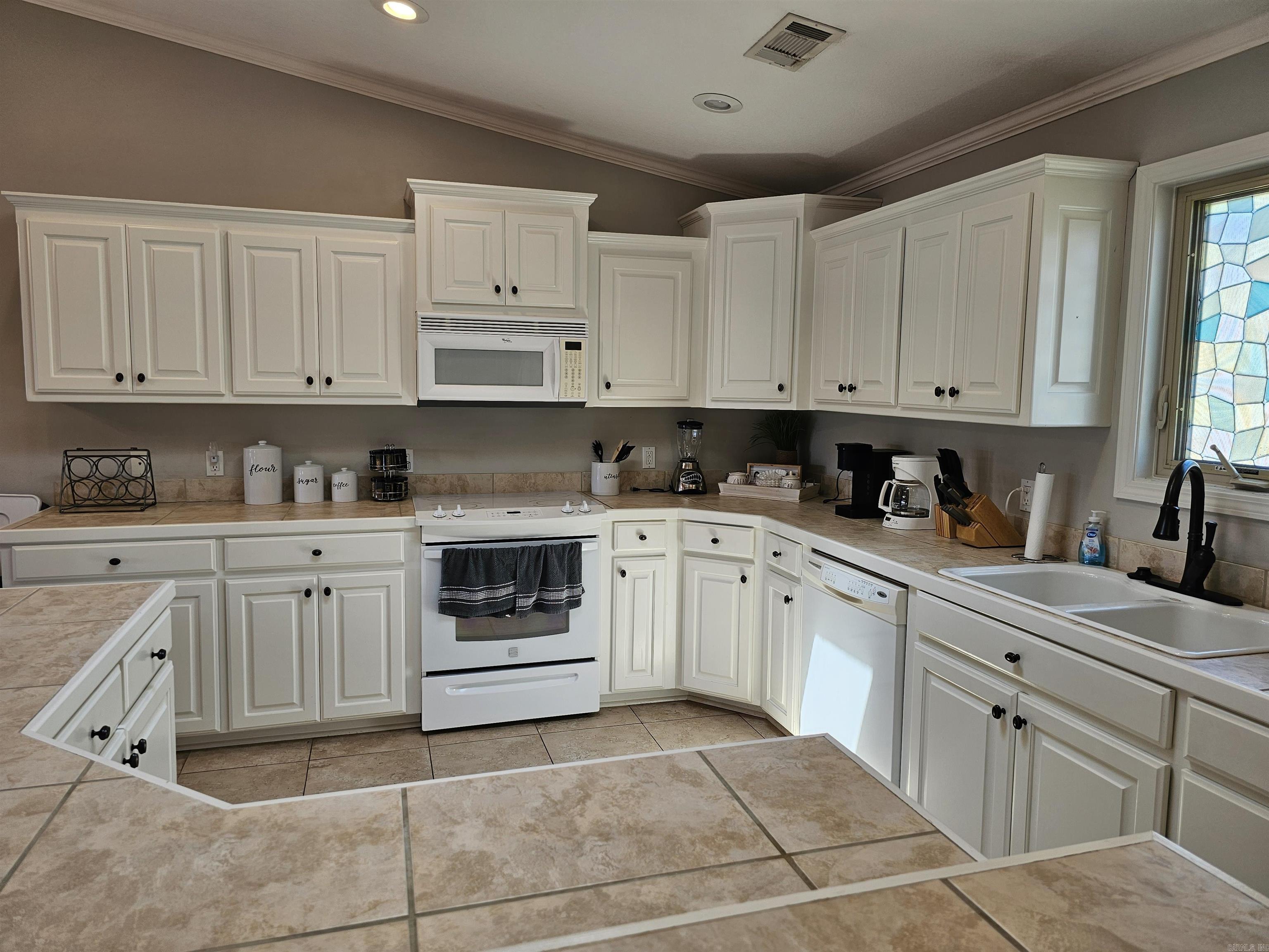 137  Central  Hot Springs, AR