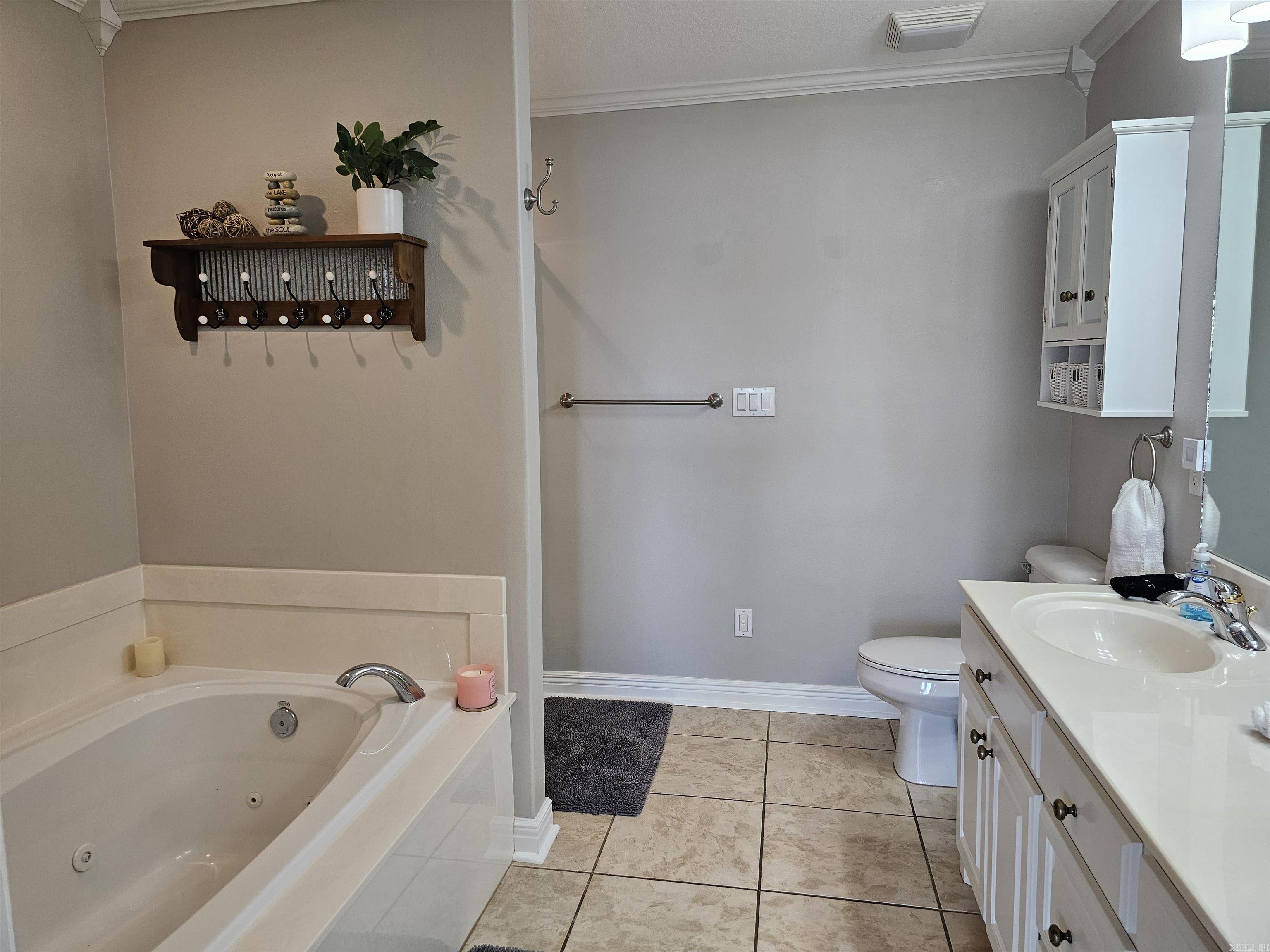 137  Central  Hot Springs, AR