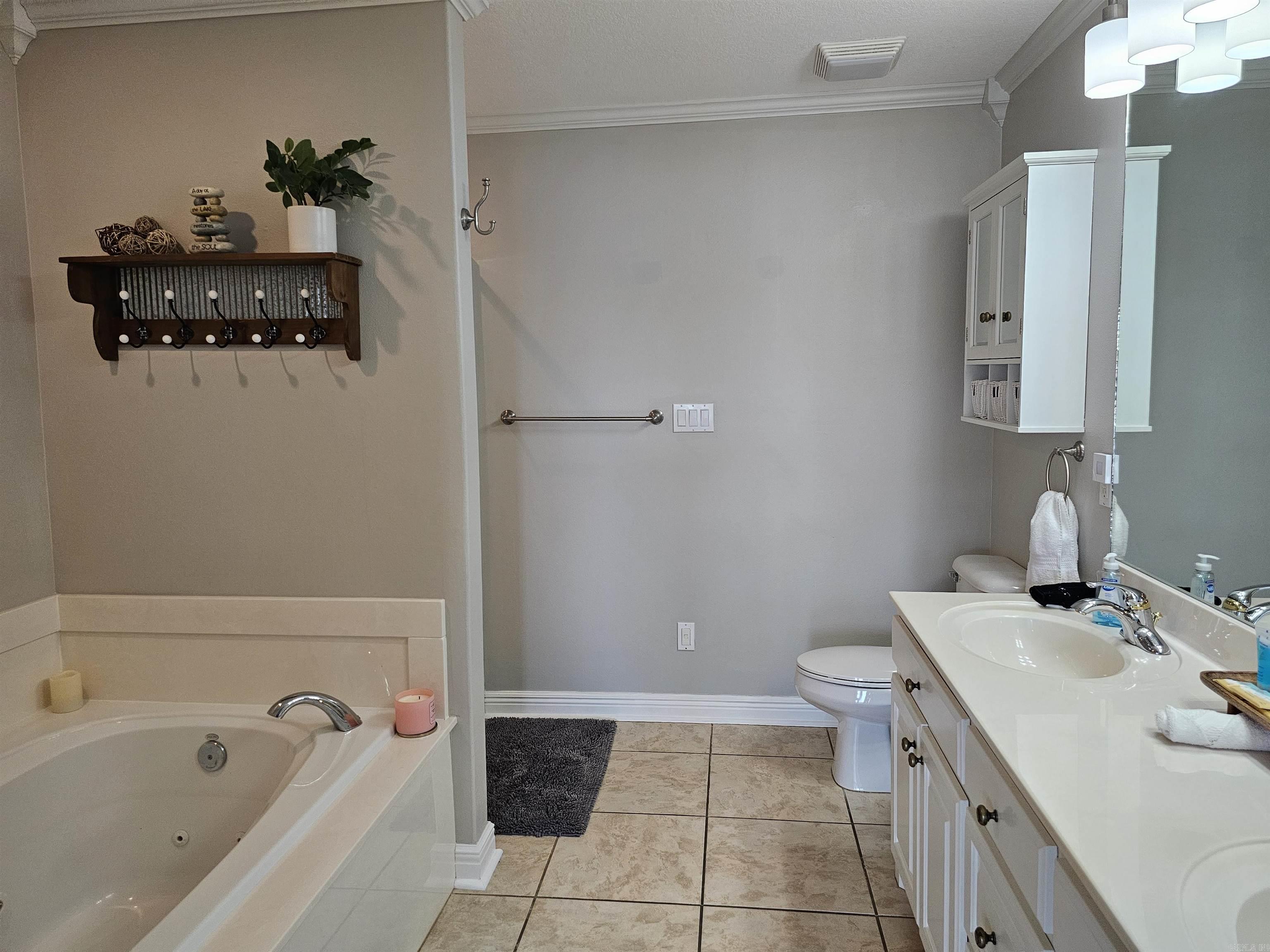 137  Central  Hot Springs, AR