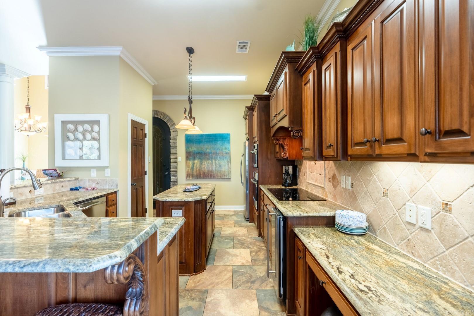 37  Brighton Point  Heber Springs, AR