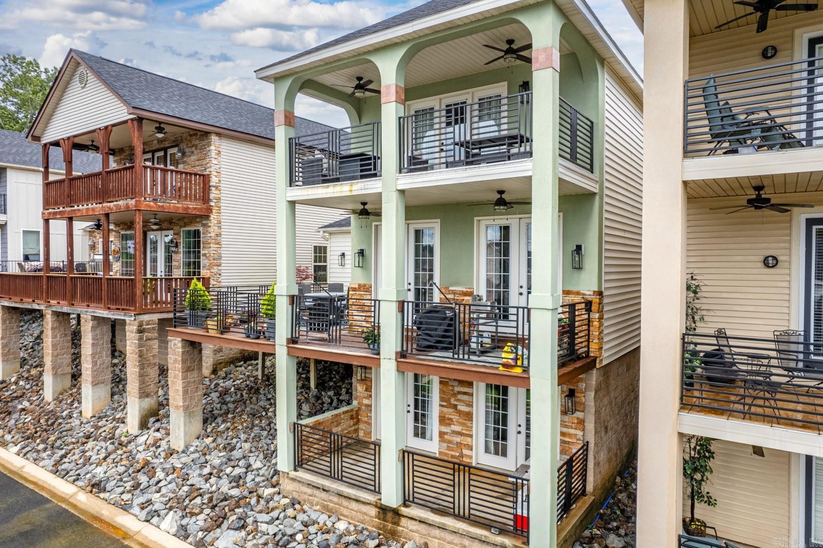 110  Eagle View Point  Hot Springs, AR