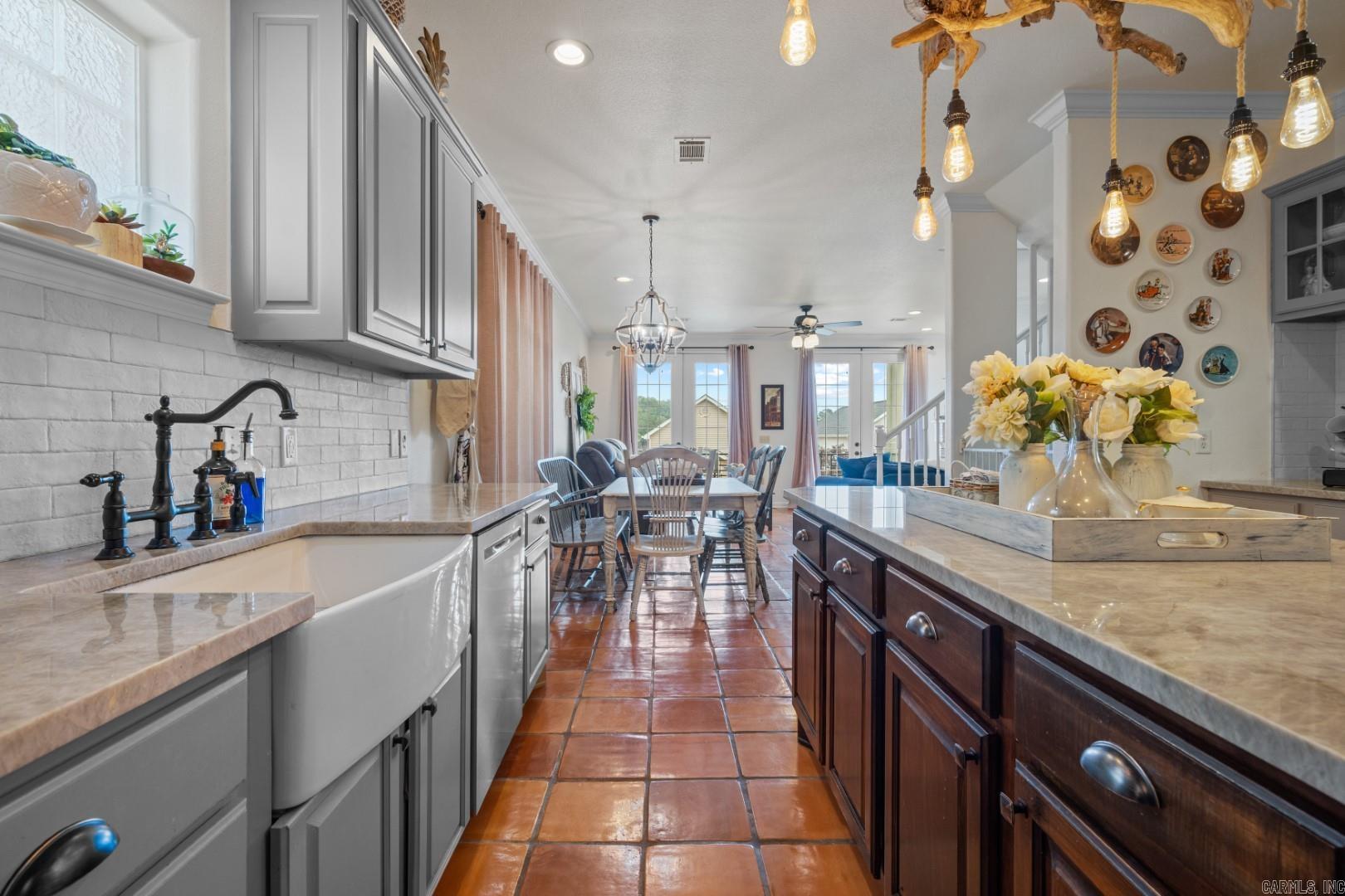 110  Eagle View Point  Hot Springs, AR