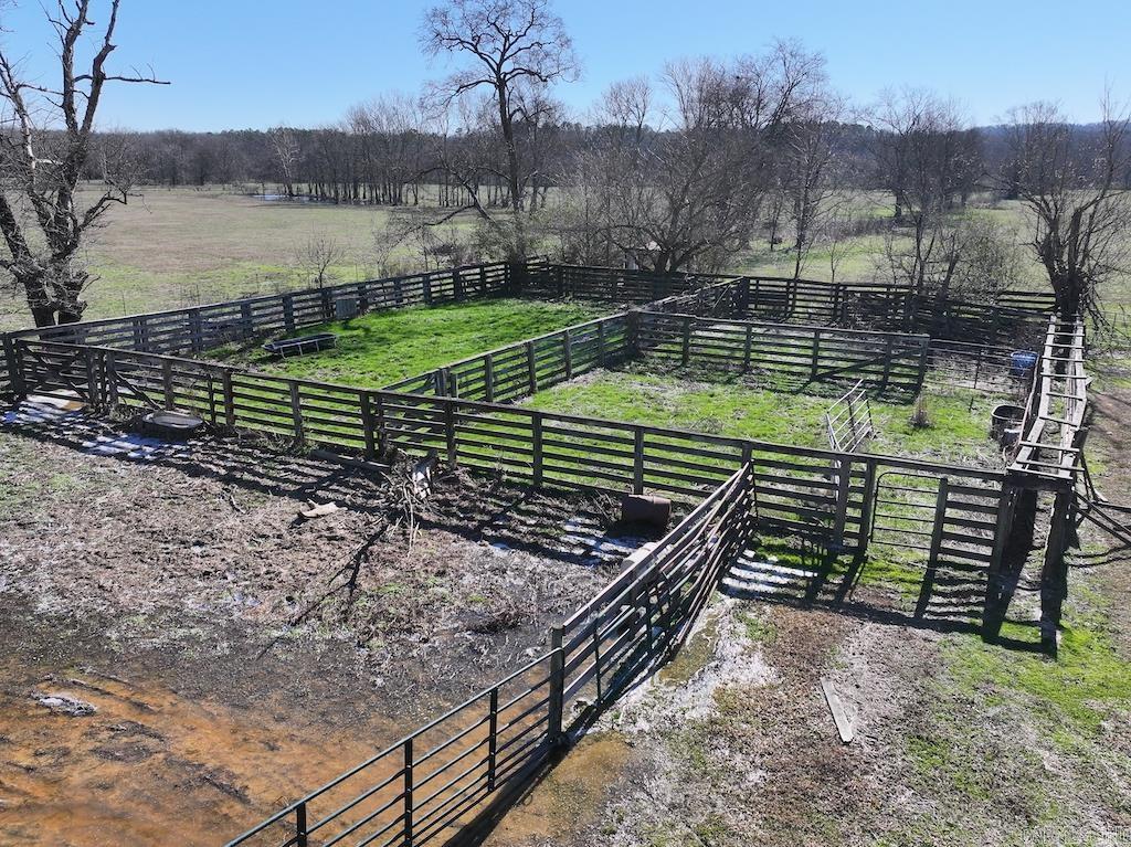 360  Hwy 27 N  Story, AR