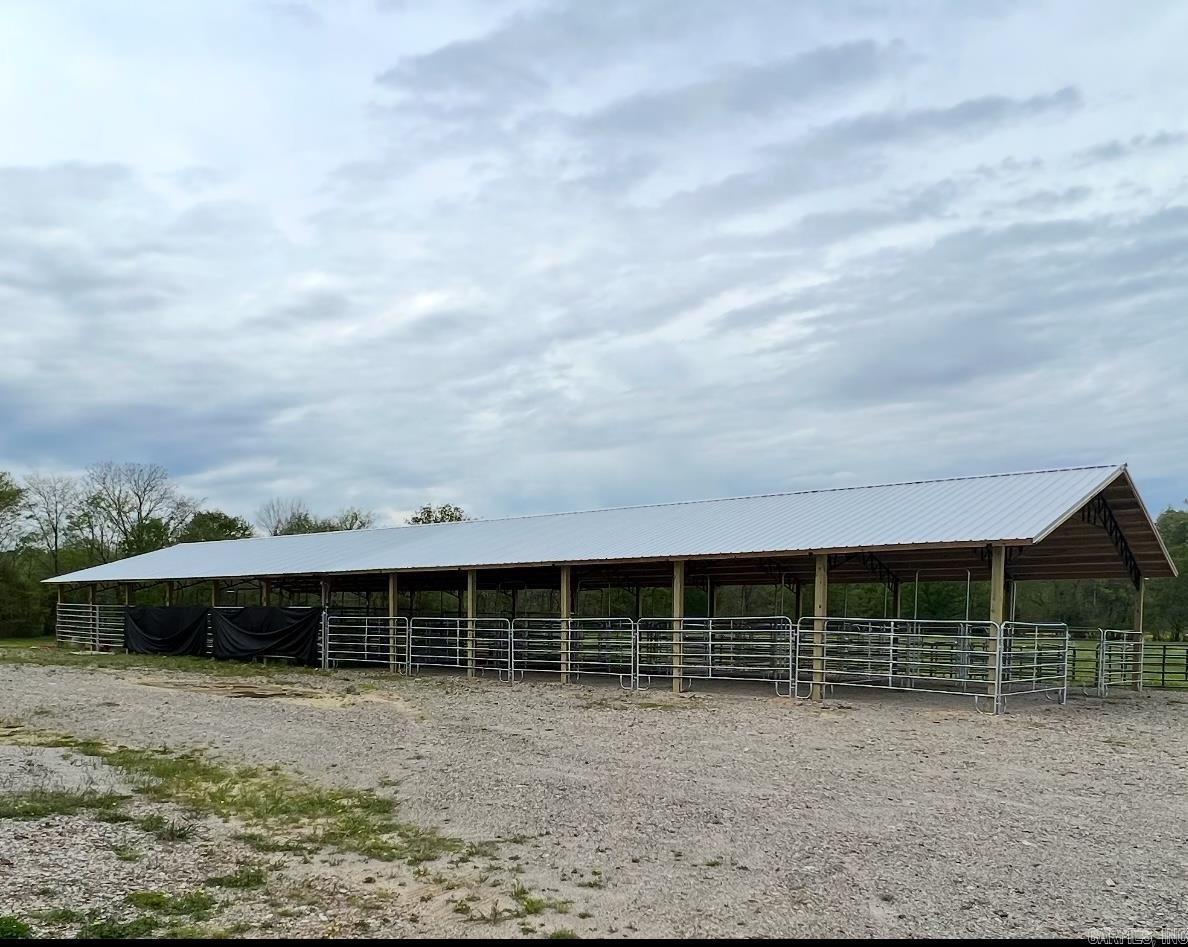 360  Hwy 27 N  Story, AR