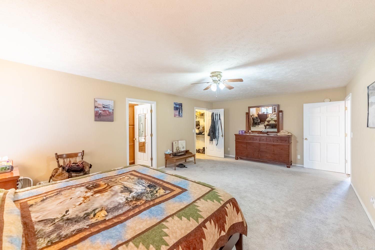 1364 Hampshire Circle Mountain Home, AR 72653
